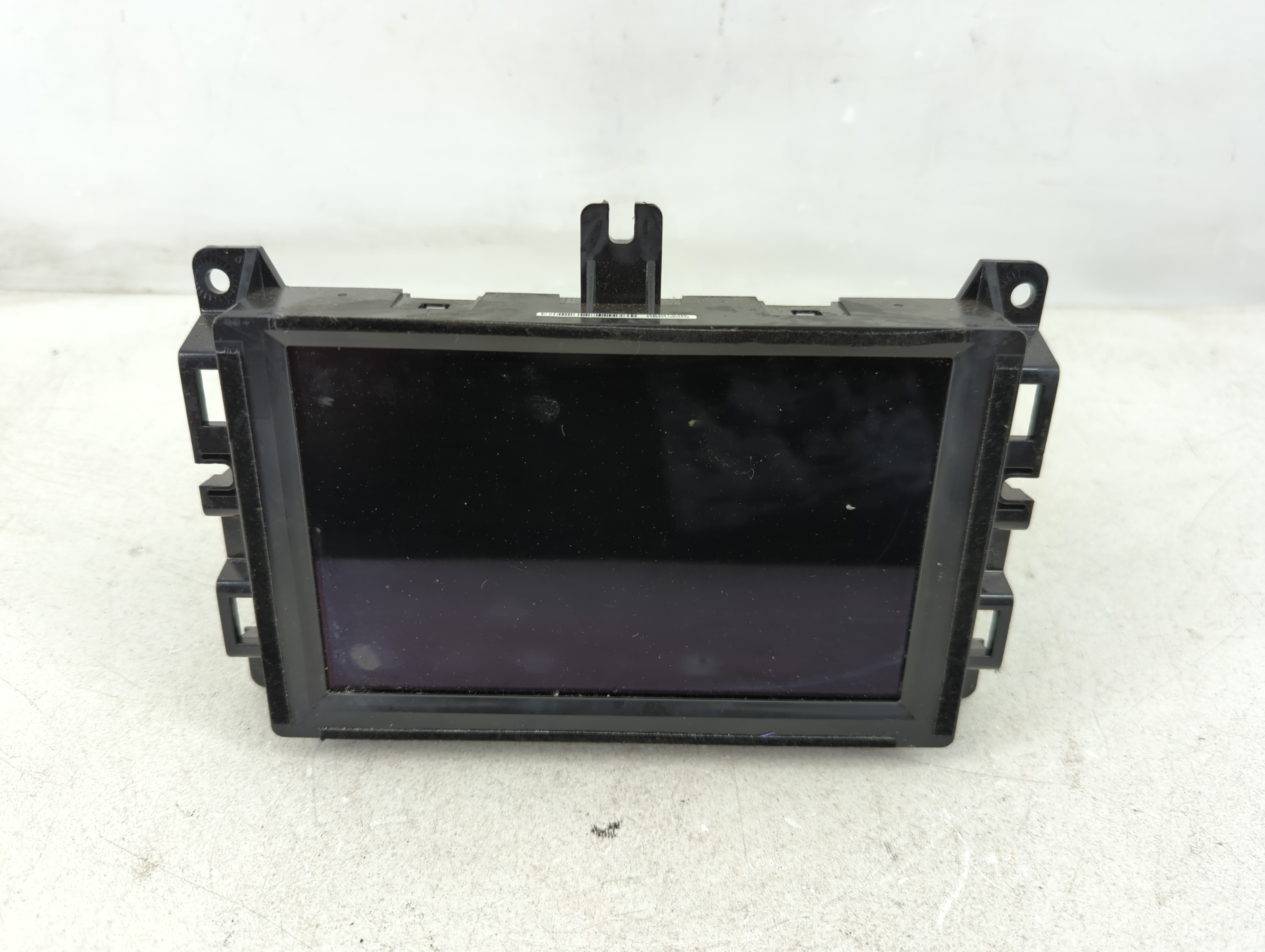 2020-2020 Jeep Grand Cherokee Am Fm Cd Player Radio Receiver 1084815 - Oemusedautoparts1.com