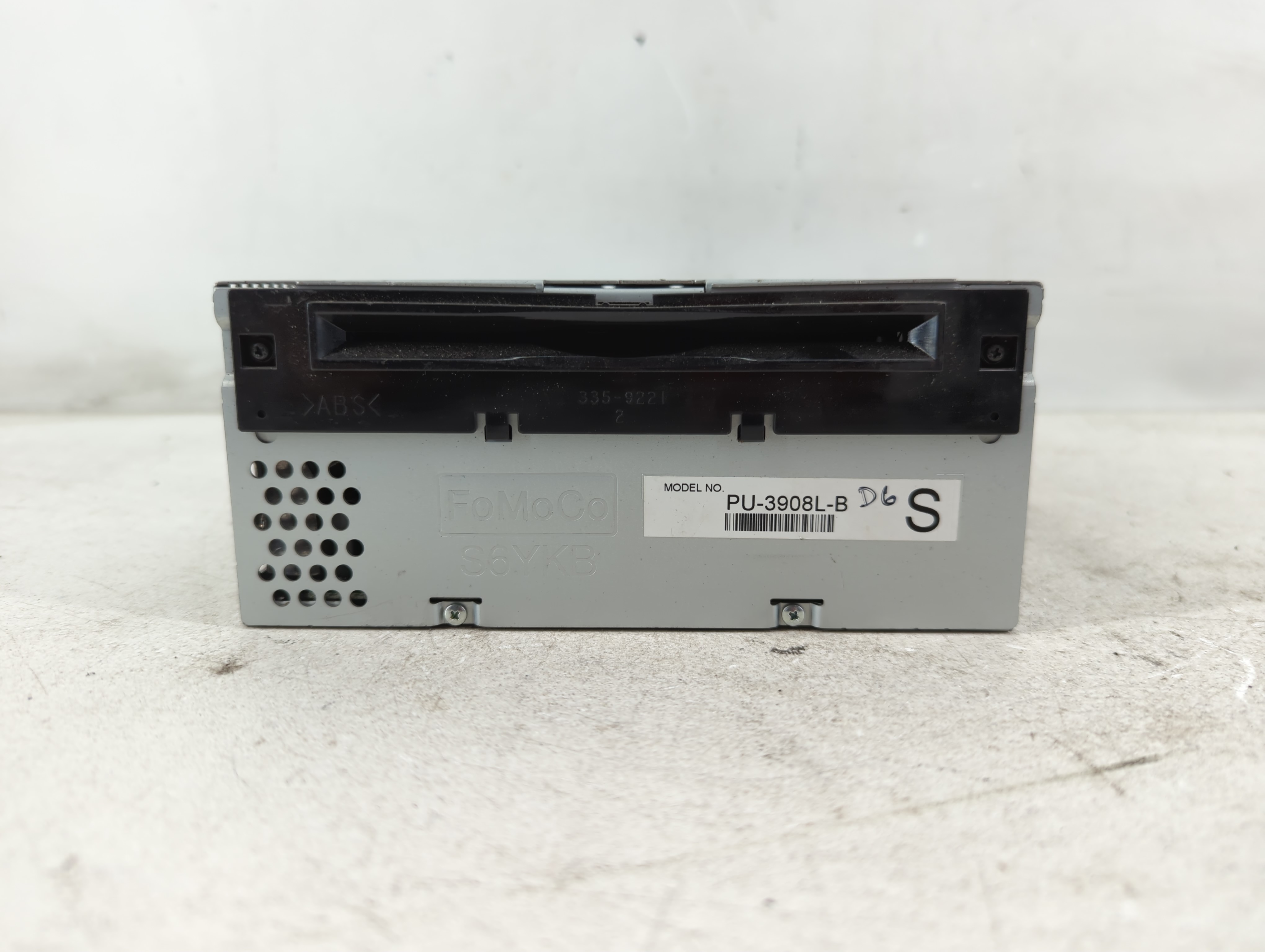 2014-2014 Ford Edge Am Fm Cd Player Radio Receiver 1084821 - Oemusedautoparts1.com
