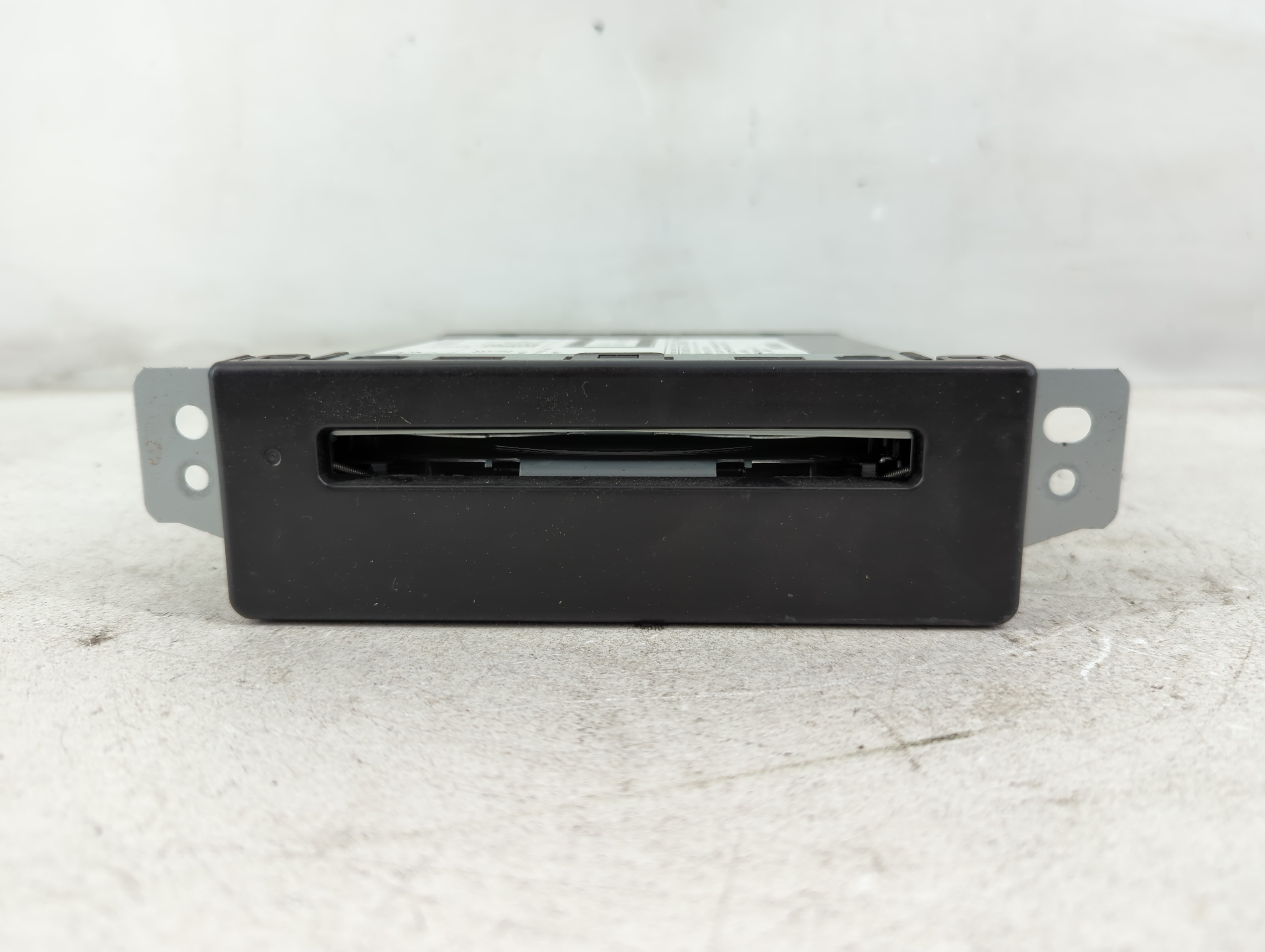 2014-2014 Buick Lacrosse Am Fm Cd Player Radio Receiver 1084842 - Oemusedautoparts1.com