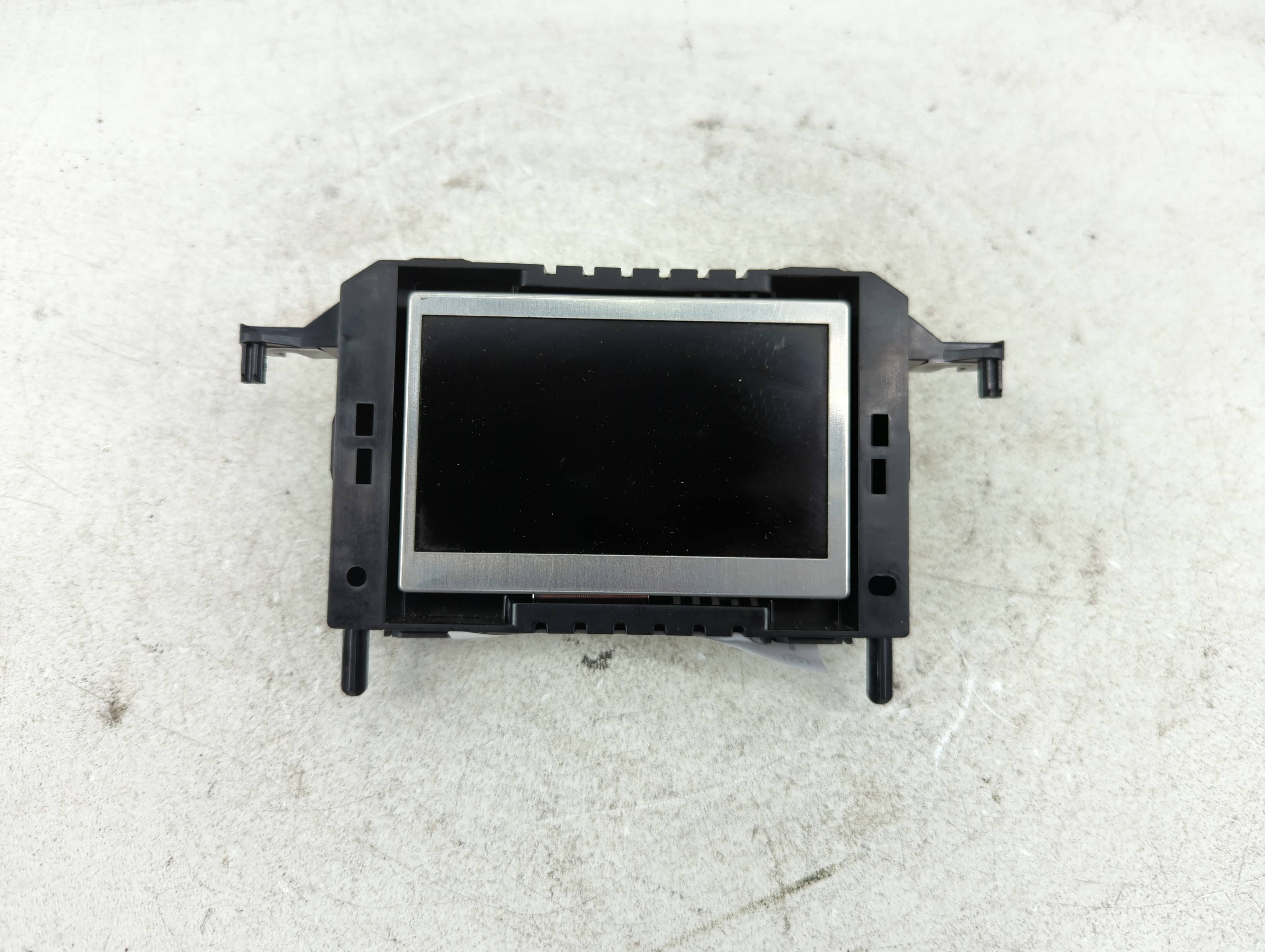 2015-2018 Ford Focus Information Display Screen 1084844 - Oemusedautoparts1.com