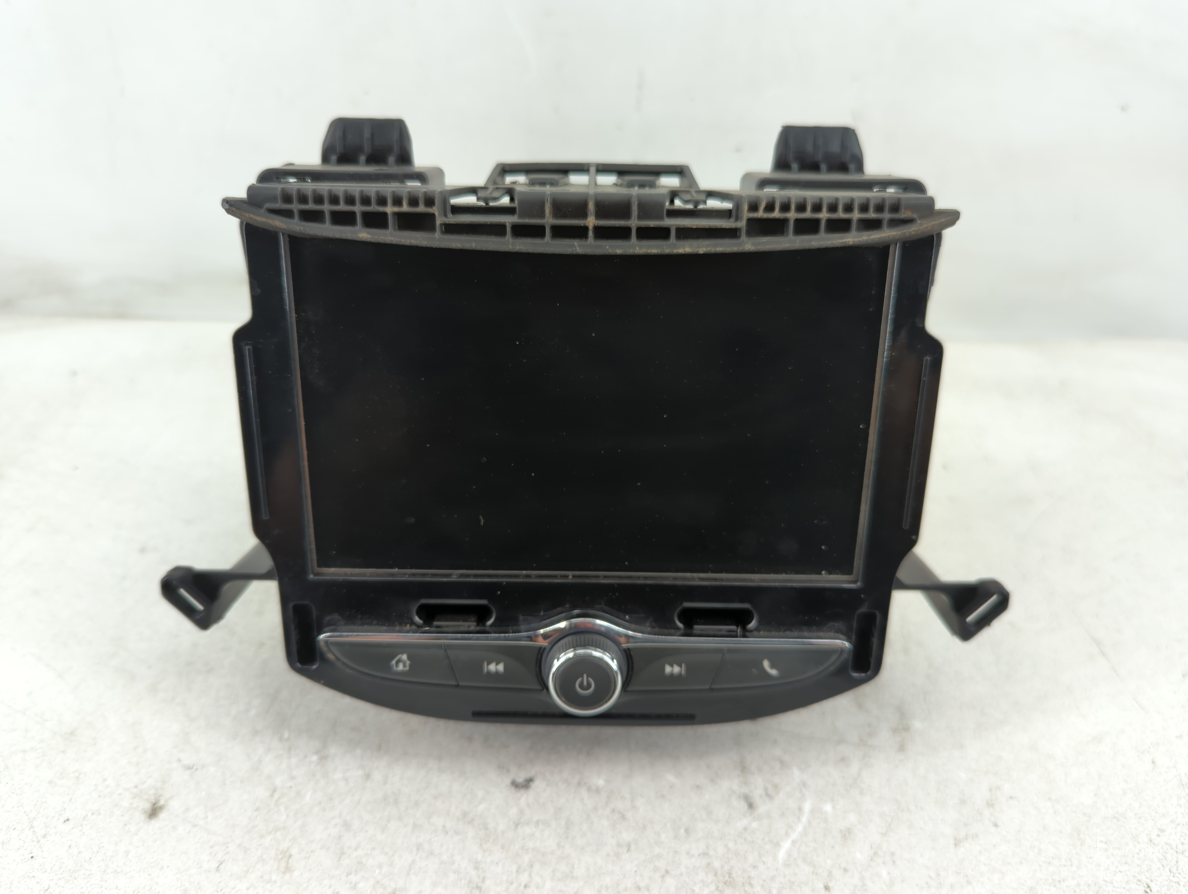2020-2020 Chevrolet Trax Am Fm Cd Player Radio Receiver 1084845 - Oemusedautoparts1.com
