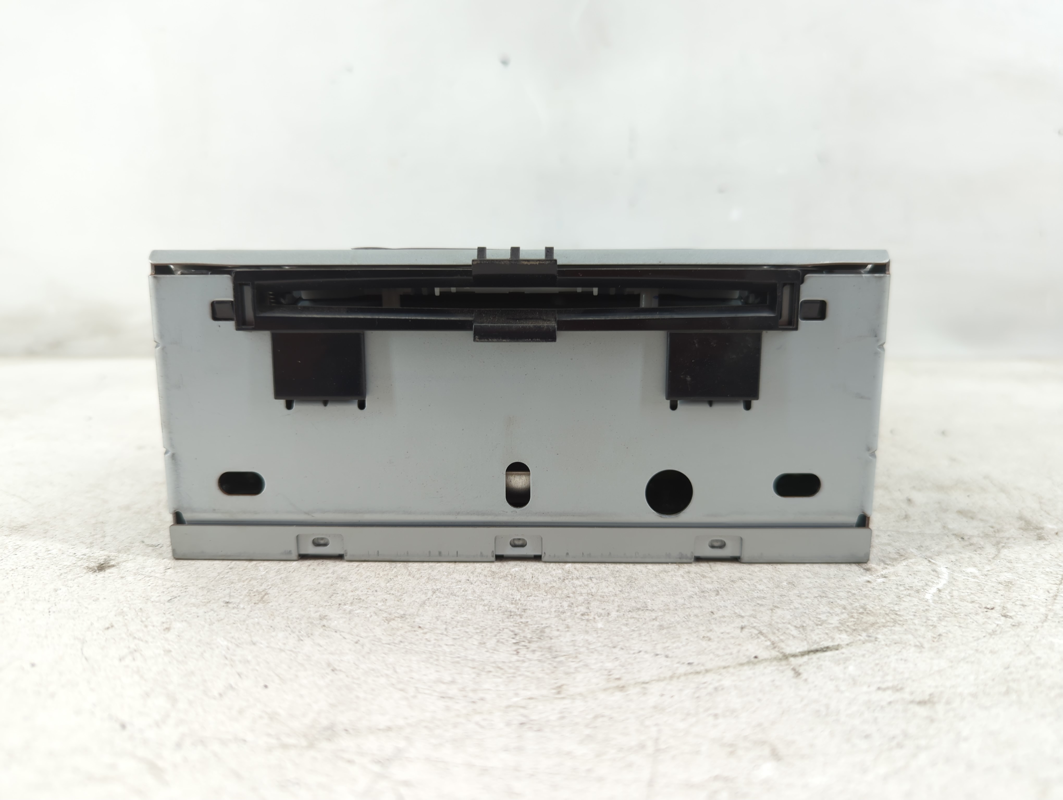 Picture of 2013-2016 Ford C-max Am Fm Cd Player Radio Receiver 1084873
