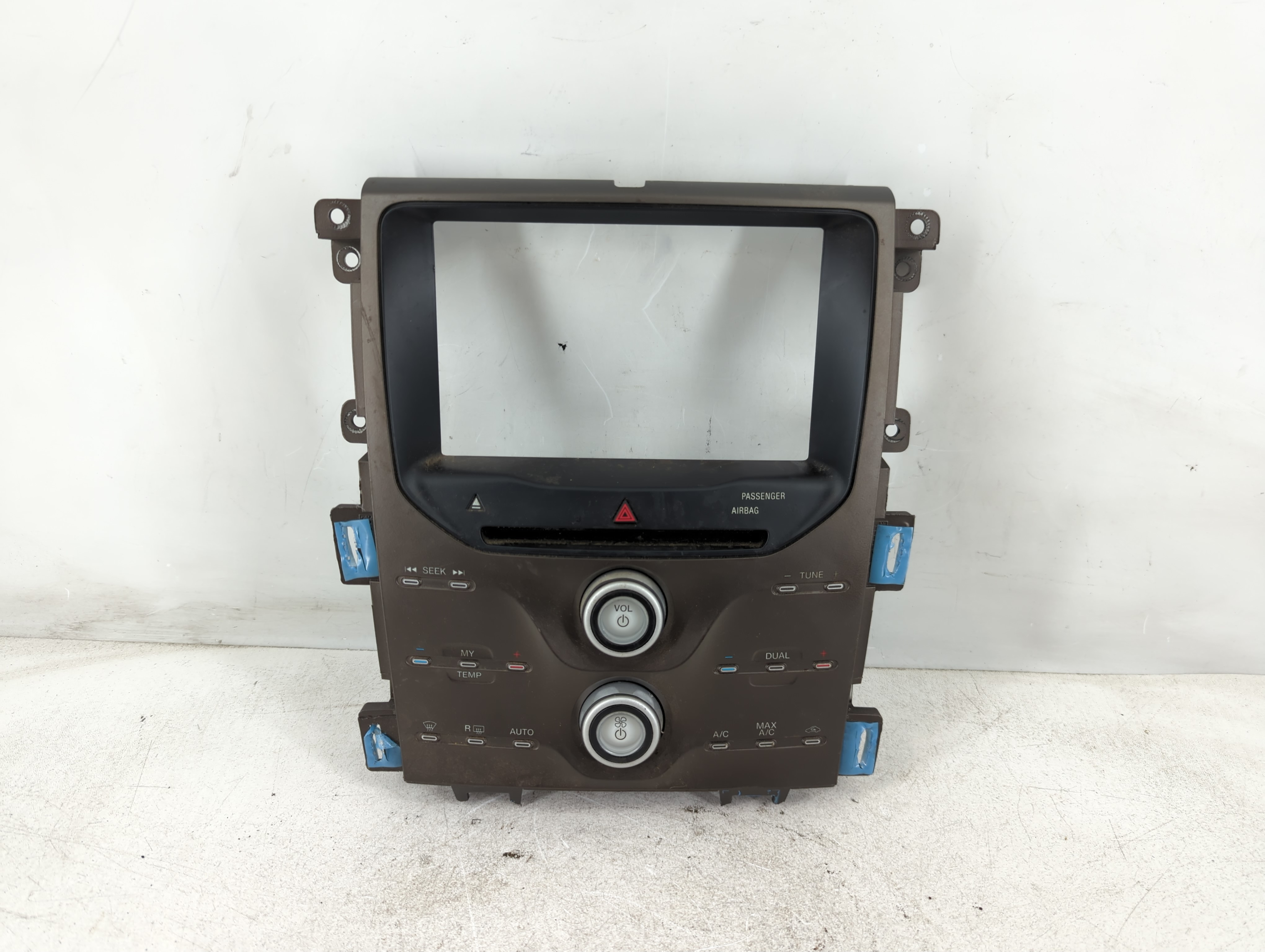 2014-2014 Ford Edge Am Fm Cd Player Radio Receiver 1084876 - Oemusedautoparts1.com
