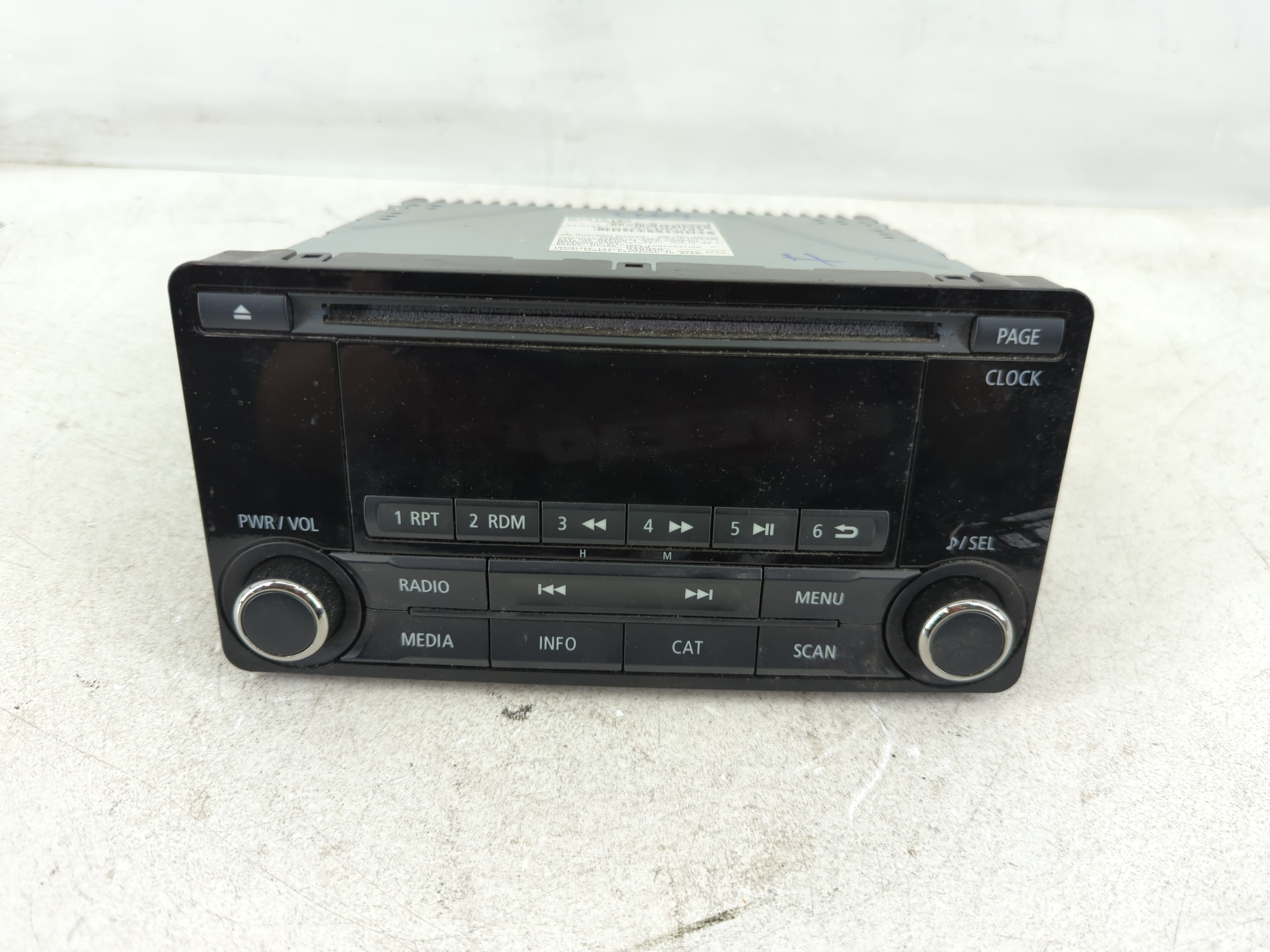 2016 Mitsubishi Outlander Sport Am Fm Cd Player Radio Receiver 1084883 - Oemusedautoparts1.com