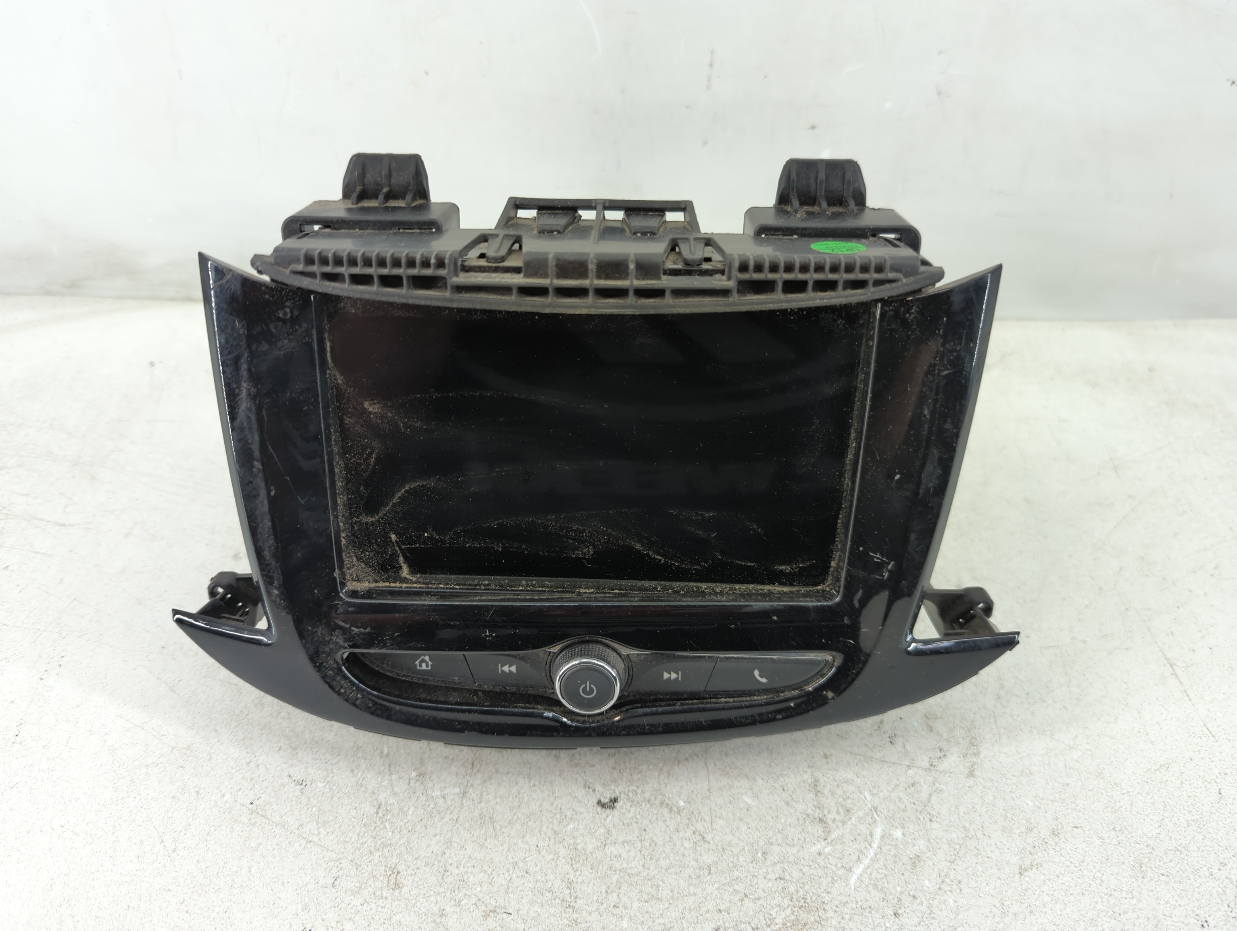 2019-2019 Chevrolet Sonic Am Fm Cd Player Radio Receiver 1084893 - Oemusedautoparts1.com