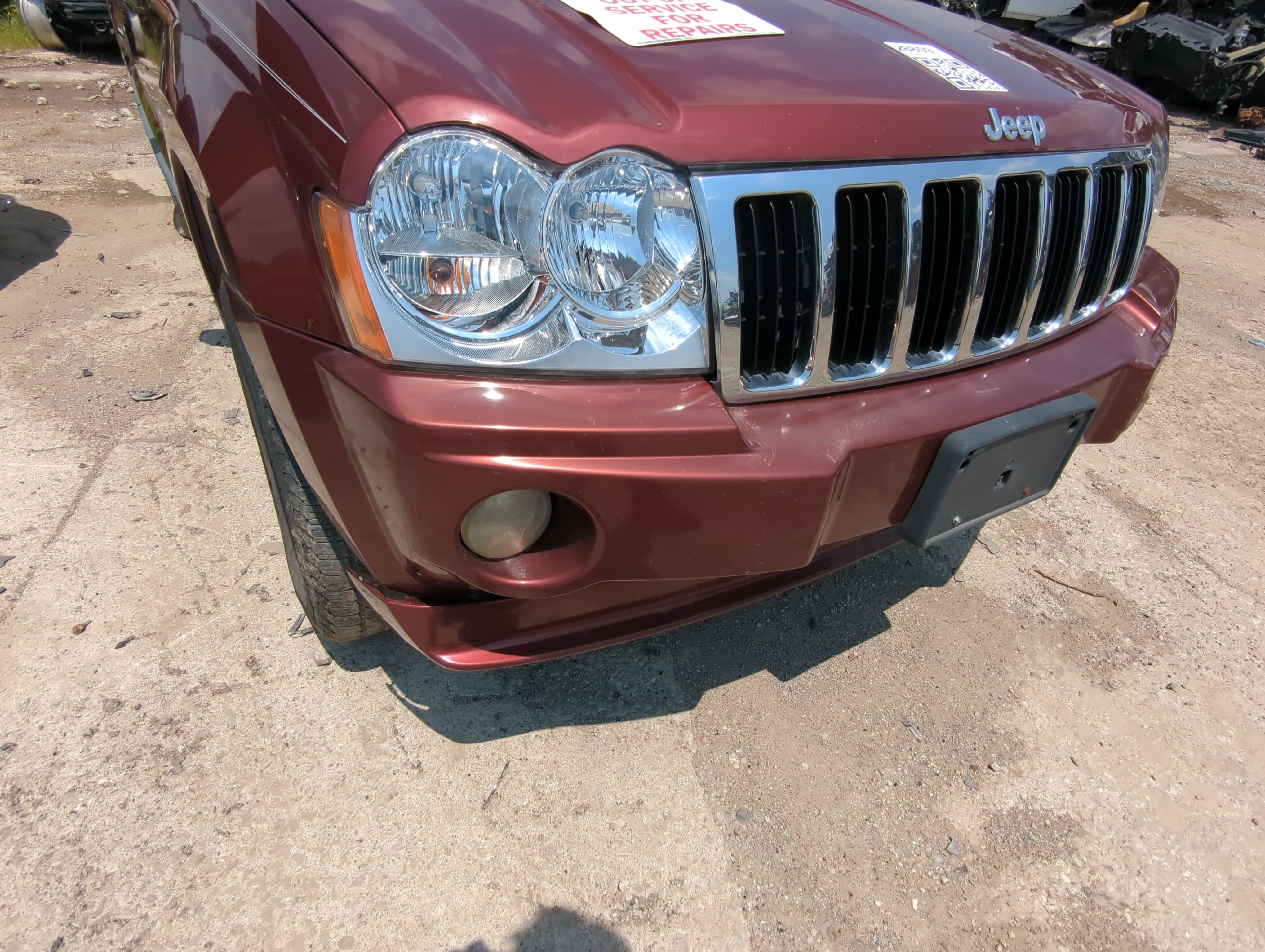 2005-2007 Jeep Grand Cherokee Front Bumper - Oem 1085037 - Oemusedautoparts1.com