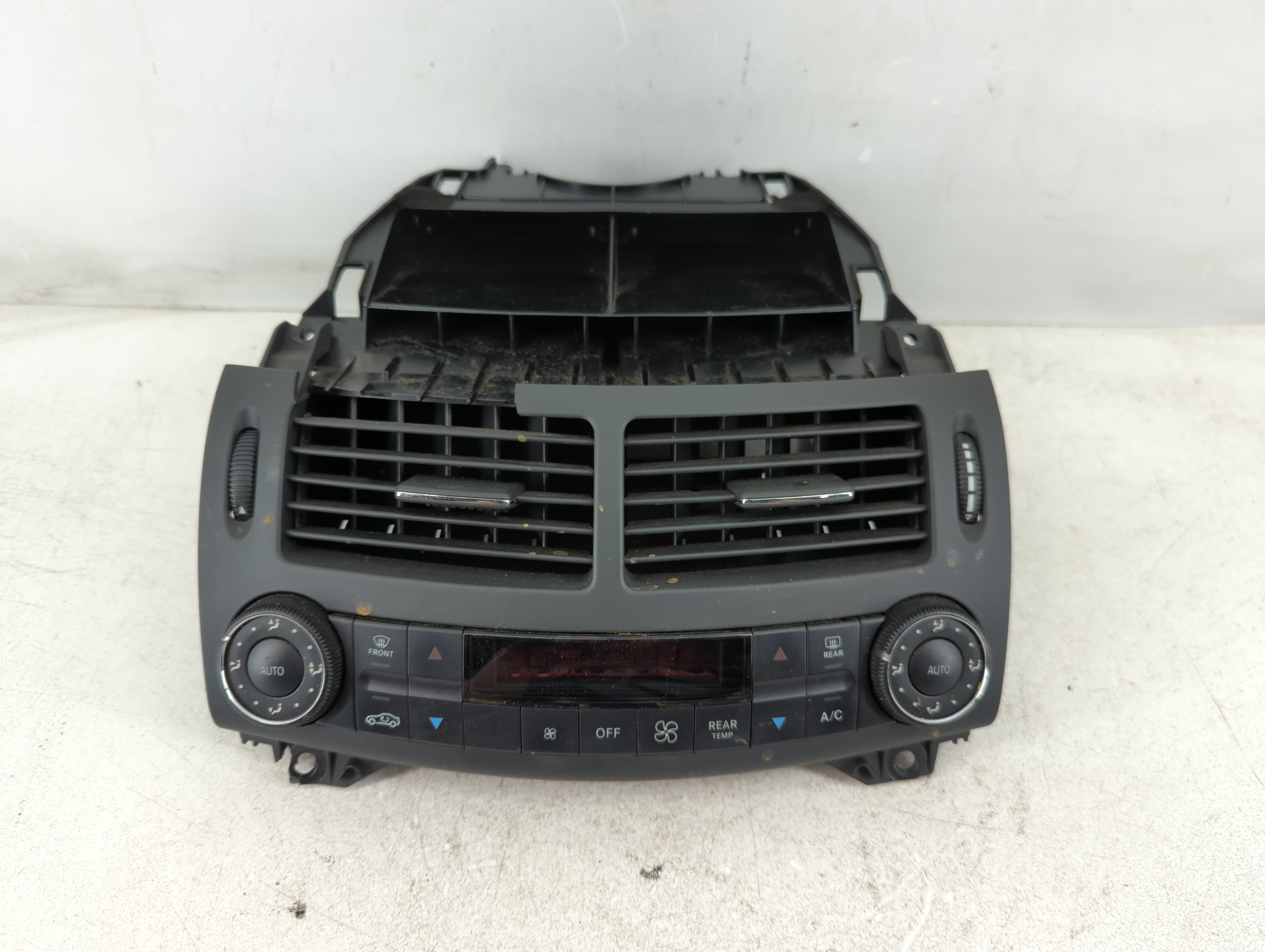 Mercedes-benz E250 Ac Heater Climate Control H24 400 055 010 1085109 - Oemusedautoparts1.com