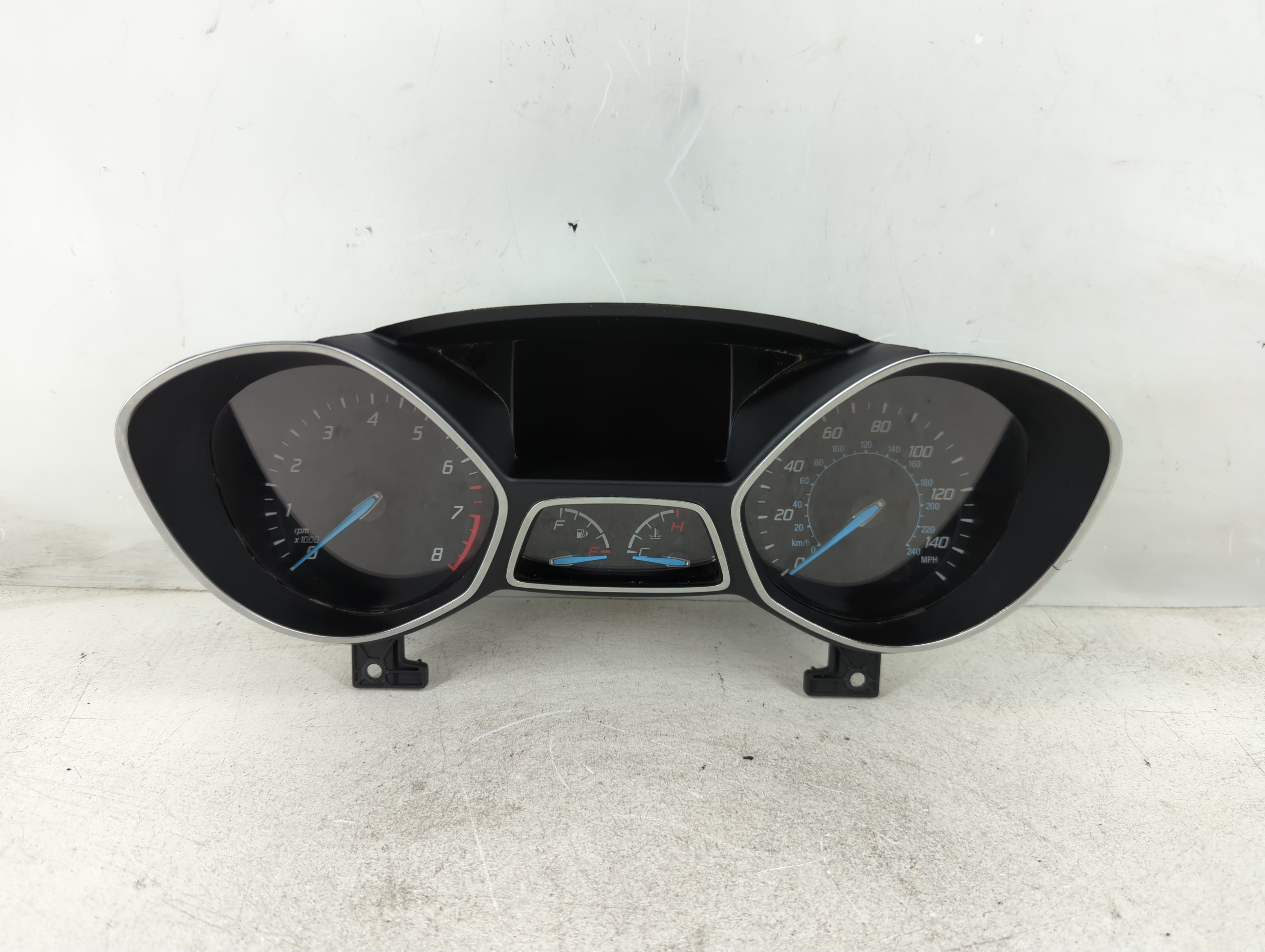 2013-2014 Ford Escape Speedometer Instrument Cluster Gauges 1085639 - Oemusedautoparts1.com