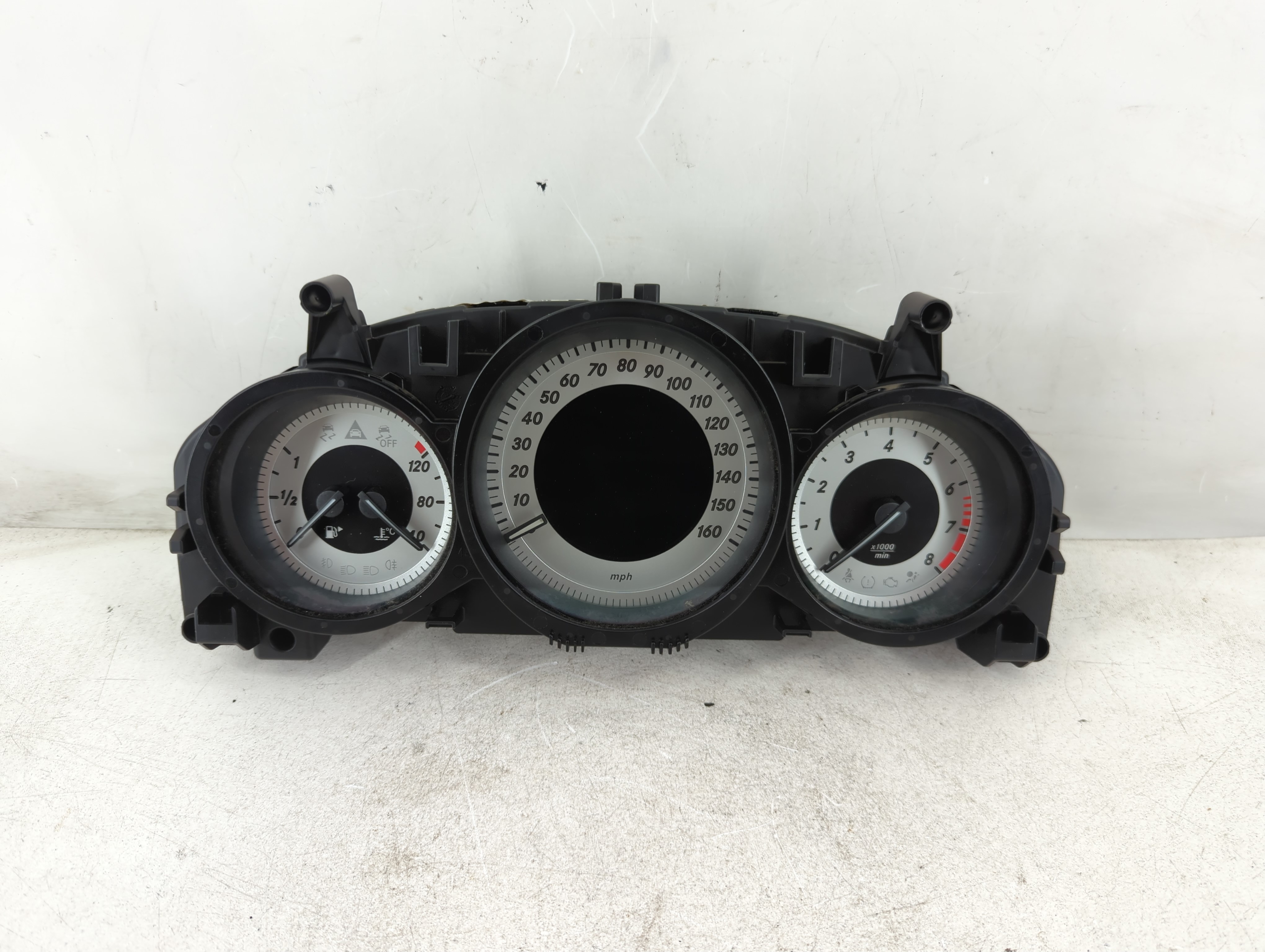 2012-2012 Mercedes-benz C250 Speedometer Instrument Cluster Gauges 1085648 - Oemusedautoparts1.com
