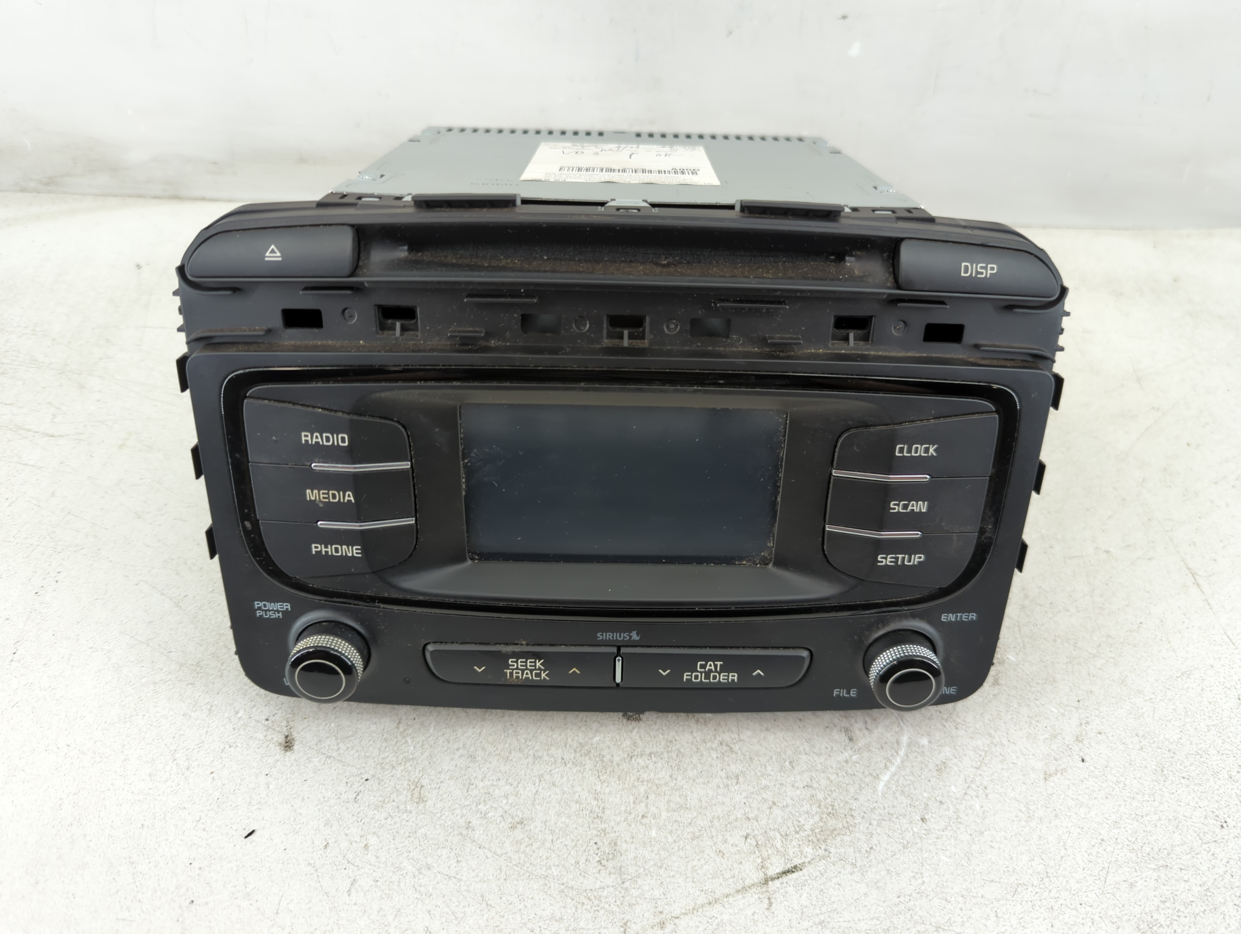 2016-2018 Kia Sorento Am Fm Cd Player Radio Receiver 1085656 - Oemusedautoparts1.com
