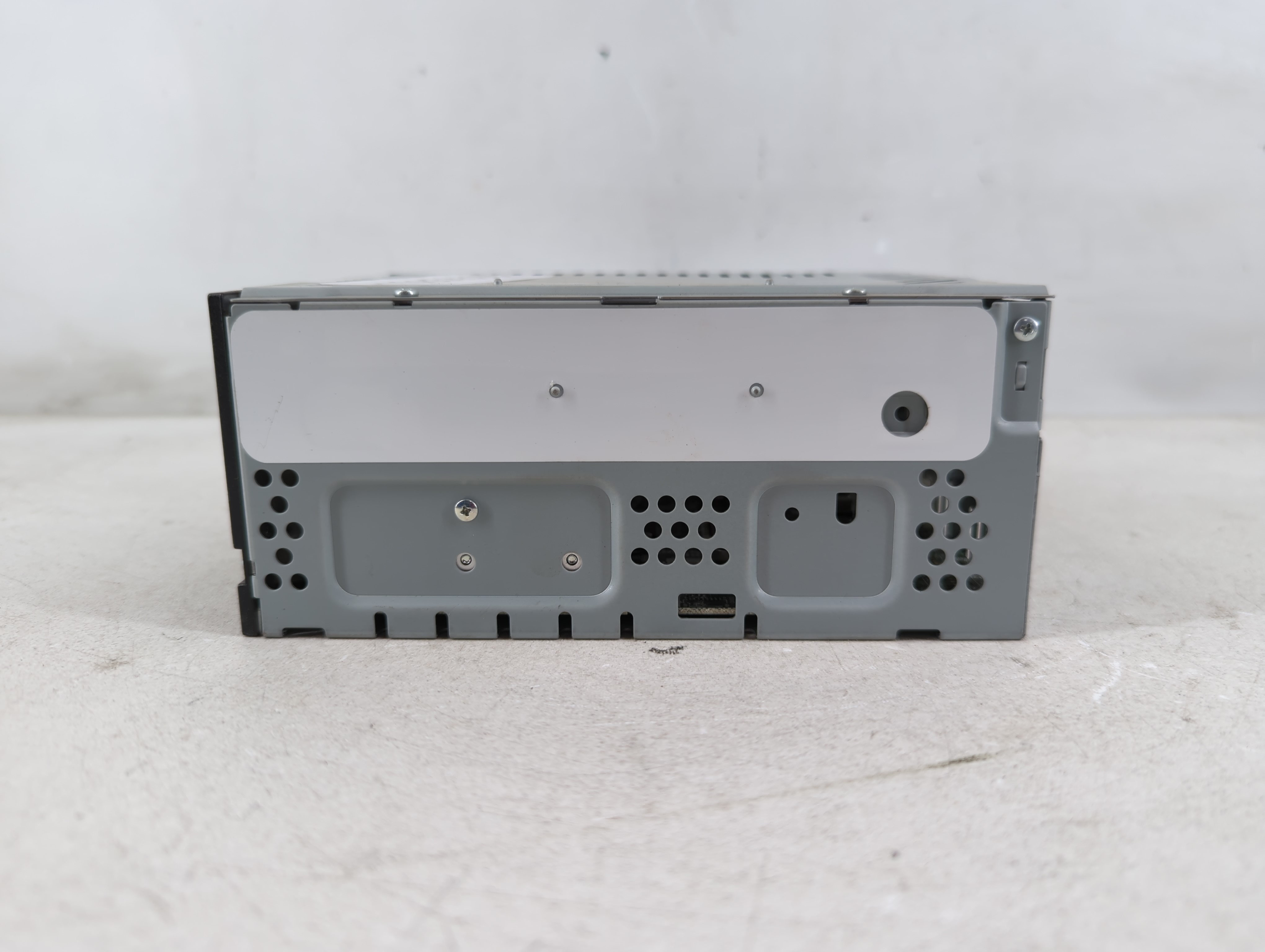 2019-2019 Ford Escape Am Fm Cd Player Radio Receiver 1085659 - Oemusedautoparts1.com