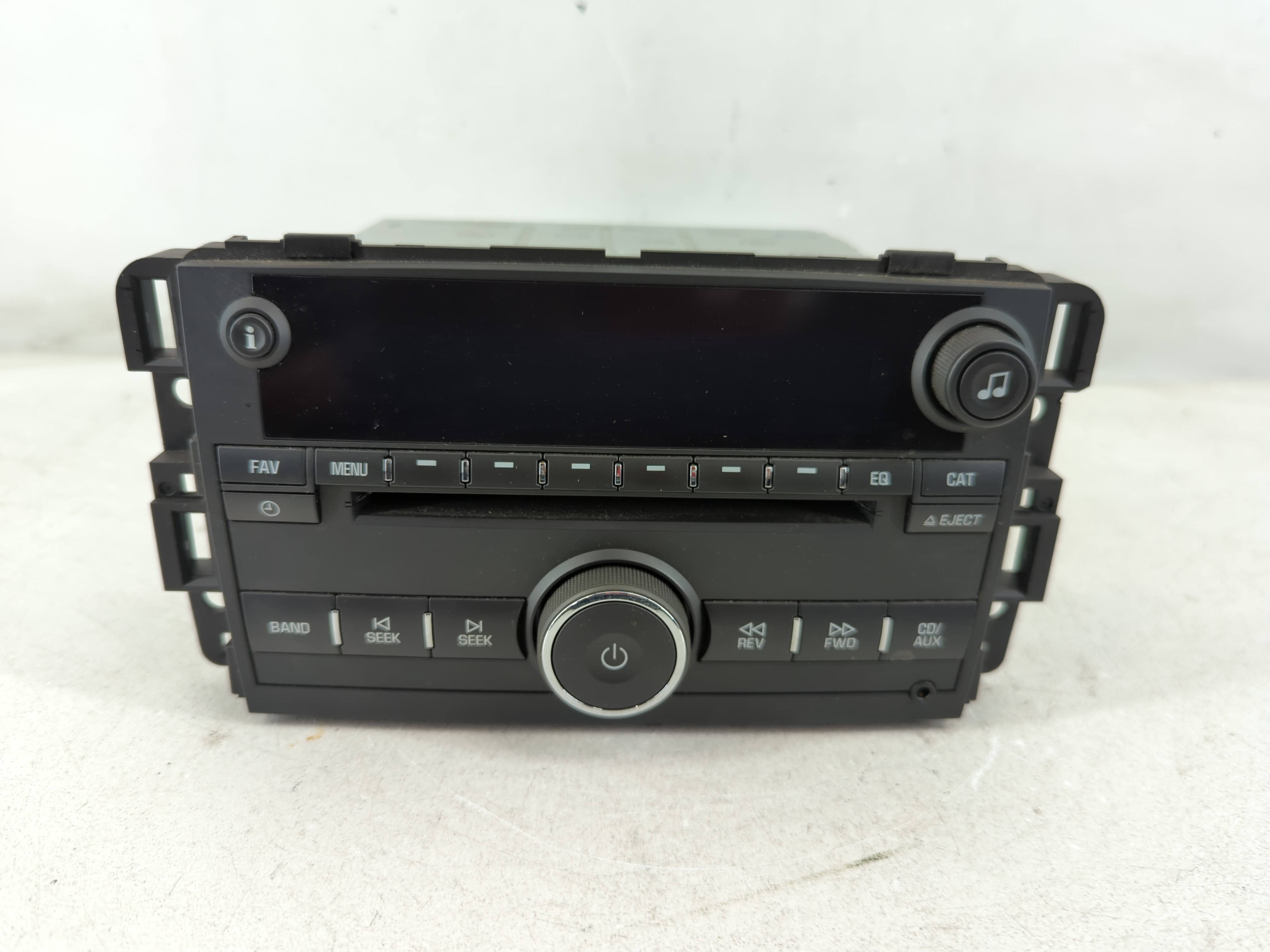 2013-2016 Chevrolet Impala Am Fm Cd Player Radio Receiver 1085665 - Oemusedautoparts1.com