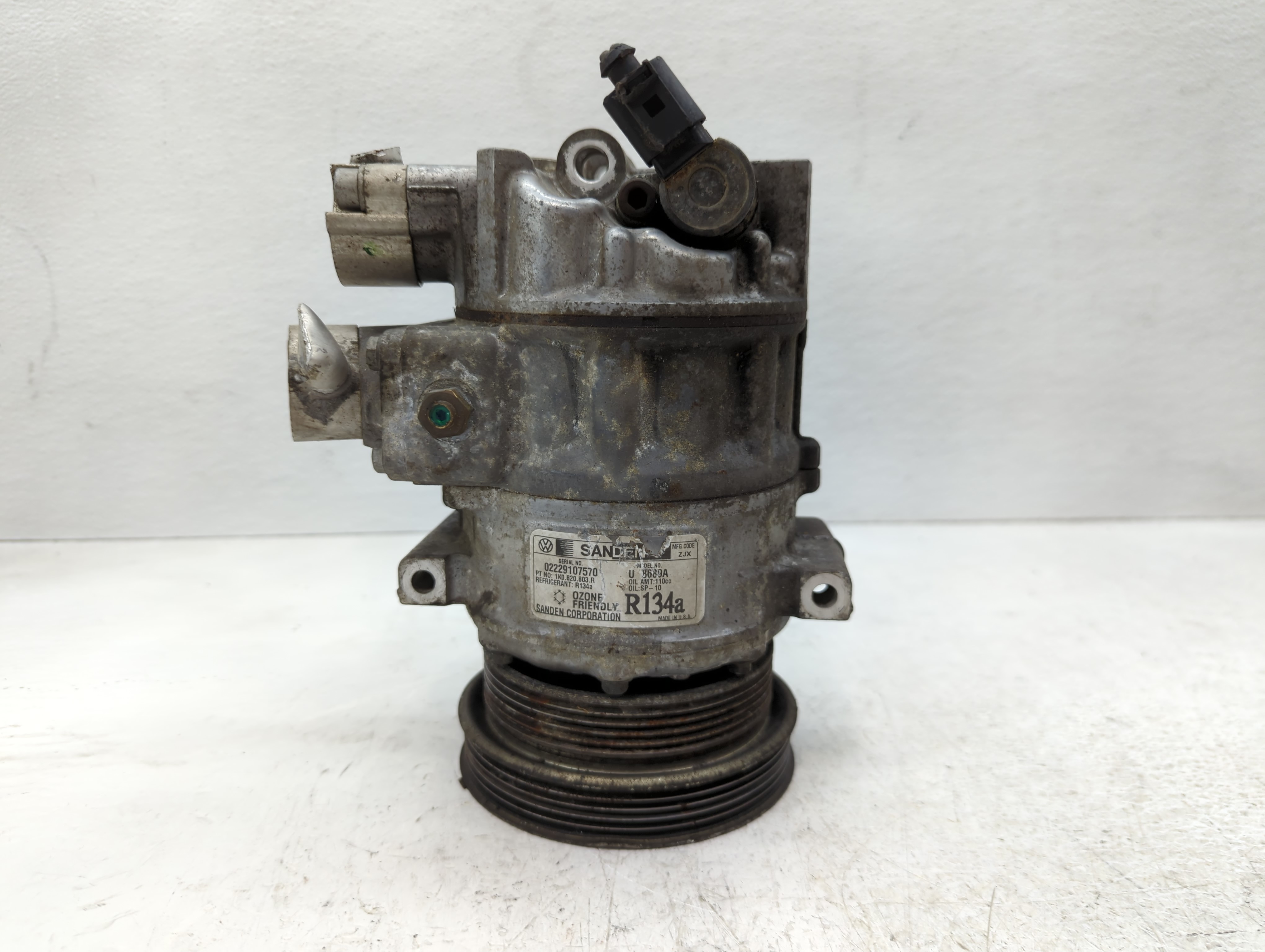 2006-2006 Volkswagen Beetle Air Conditioning A/c Ac Compressor Oem 1085669 - Oemusedautoparts1.com