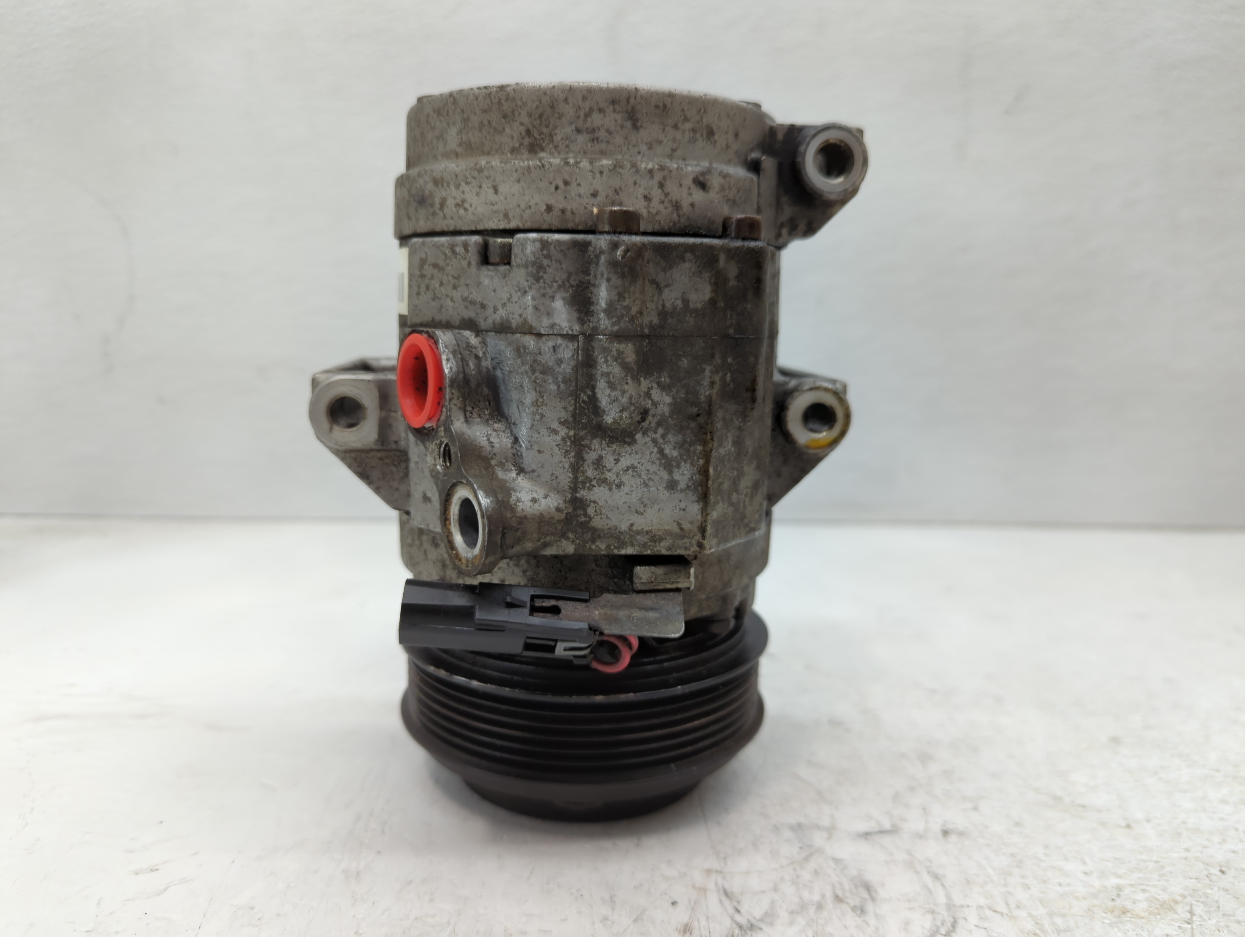 Lincoln Zepher Air Conditioning A/c Ac Compressor Oem 1085672 - Oemusedautoparts1.com