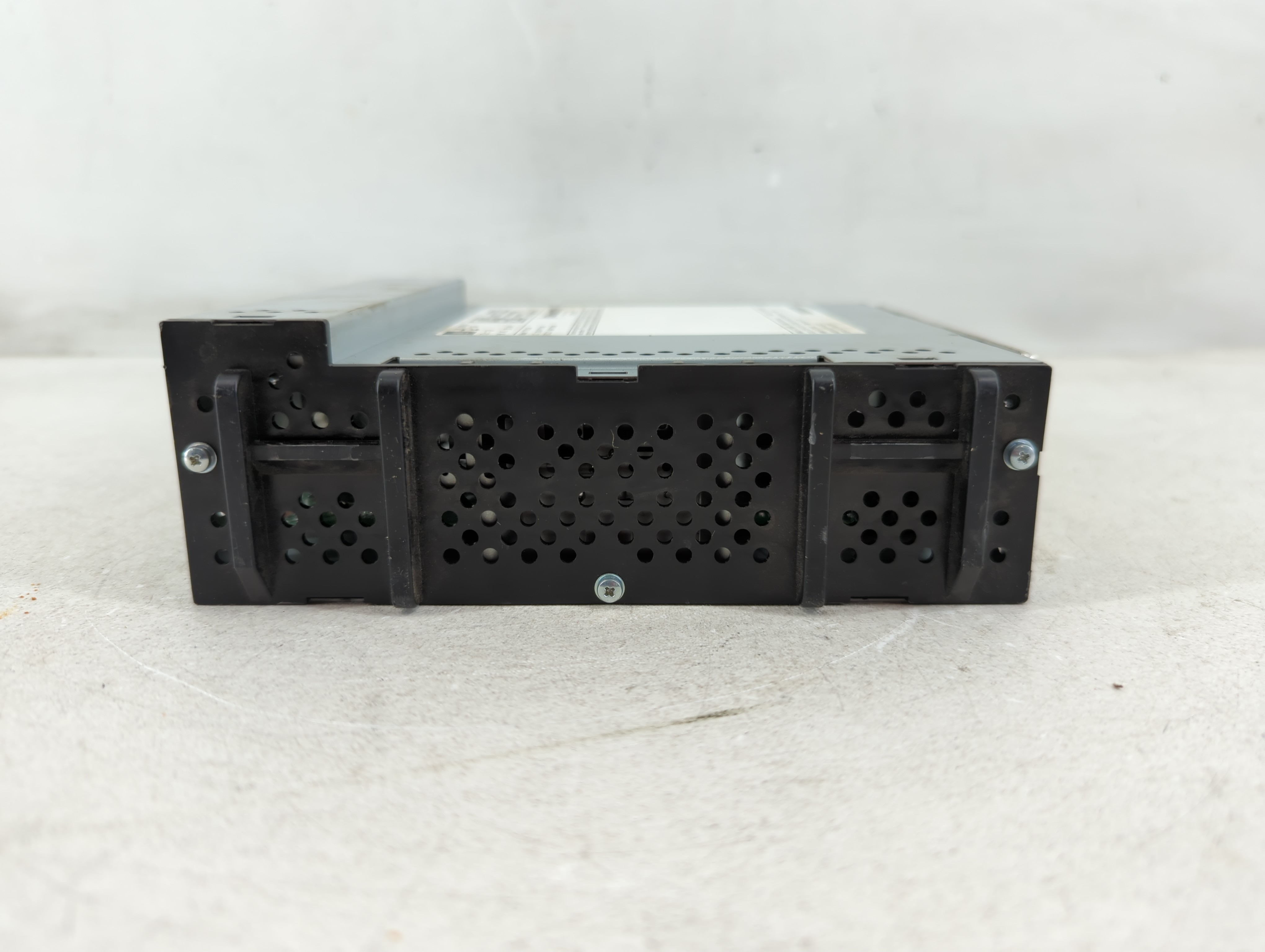 2020-2022 Chevrolet Colorado Am Fm Cd Player Radio Receiver 1085708 - Oemusedautoparts1.com