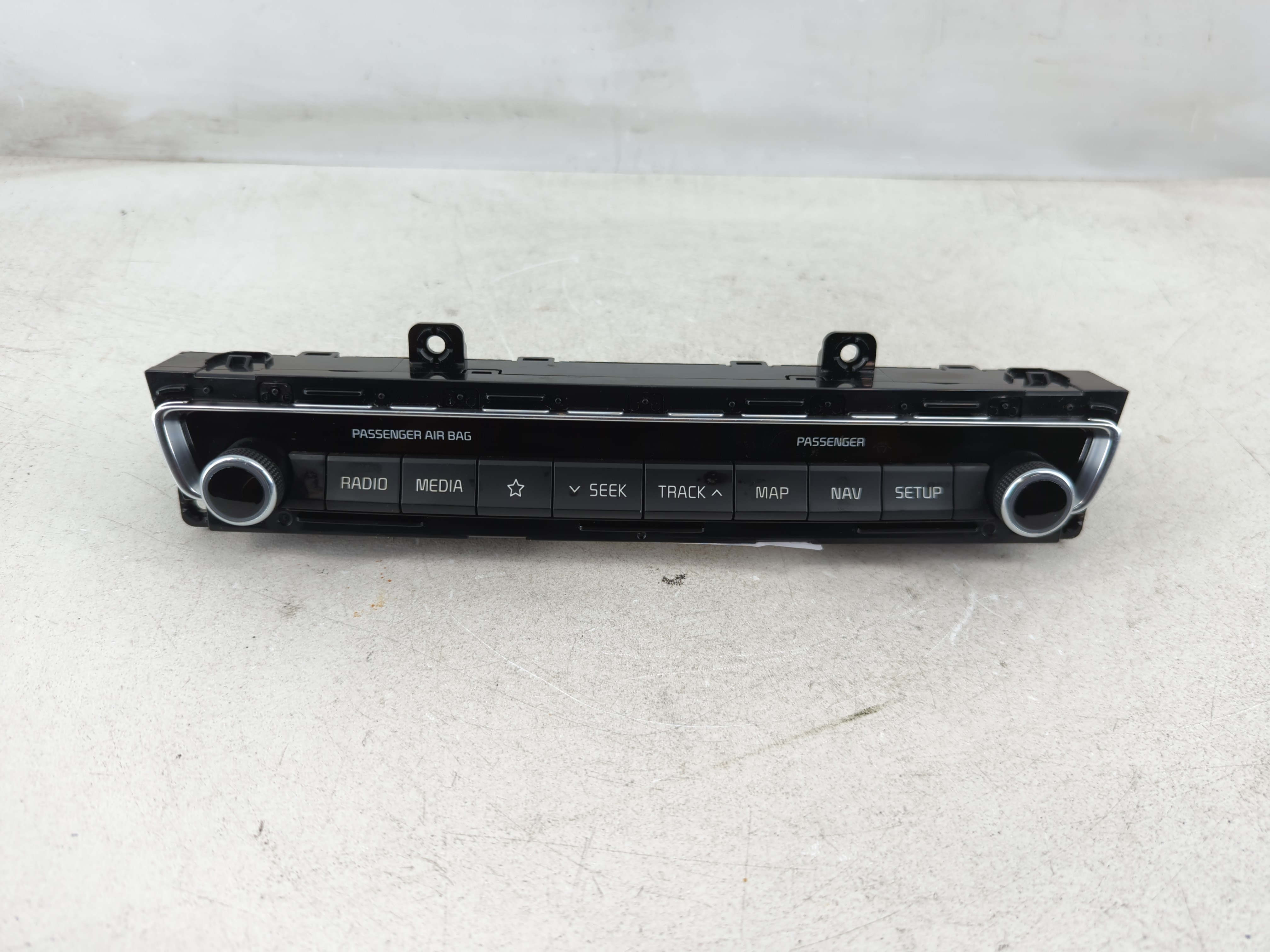2019-2020 Kia Optima Am Fm Cd Player Radio Receiver 1085709 - Oemusedautoparts1.com