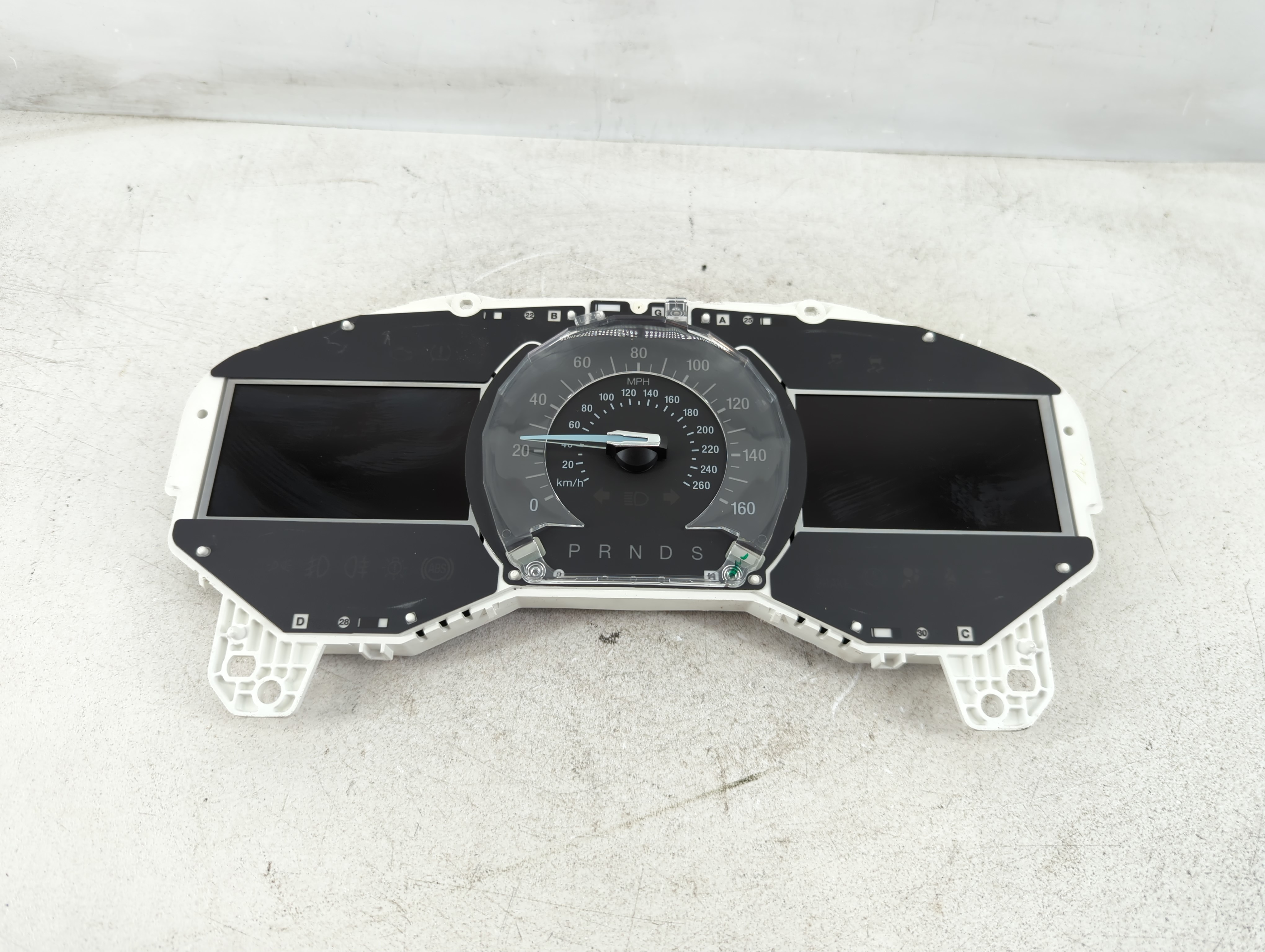 2014-2014 Ford Fusion Speedometer Instrument Cluster Gauges 1085740 - Oemusedautoparts1.com