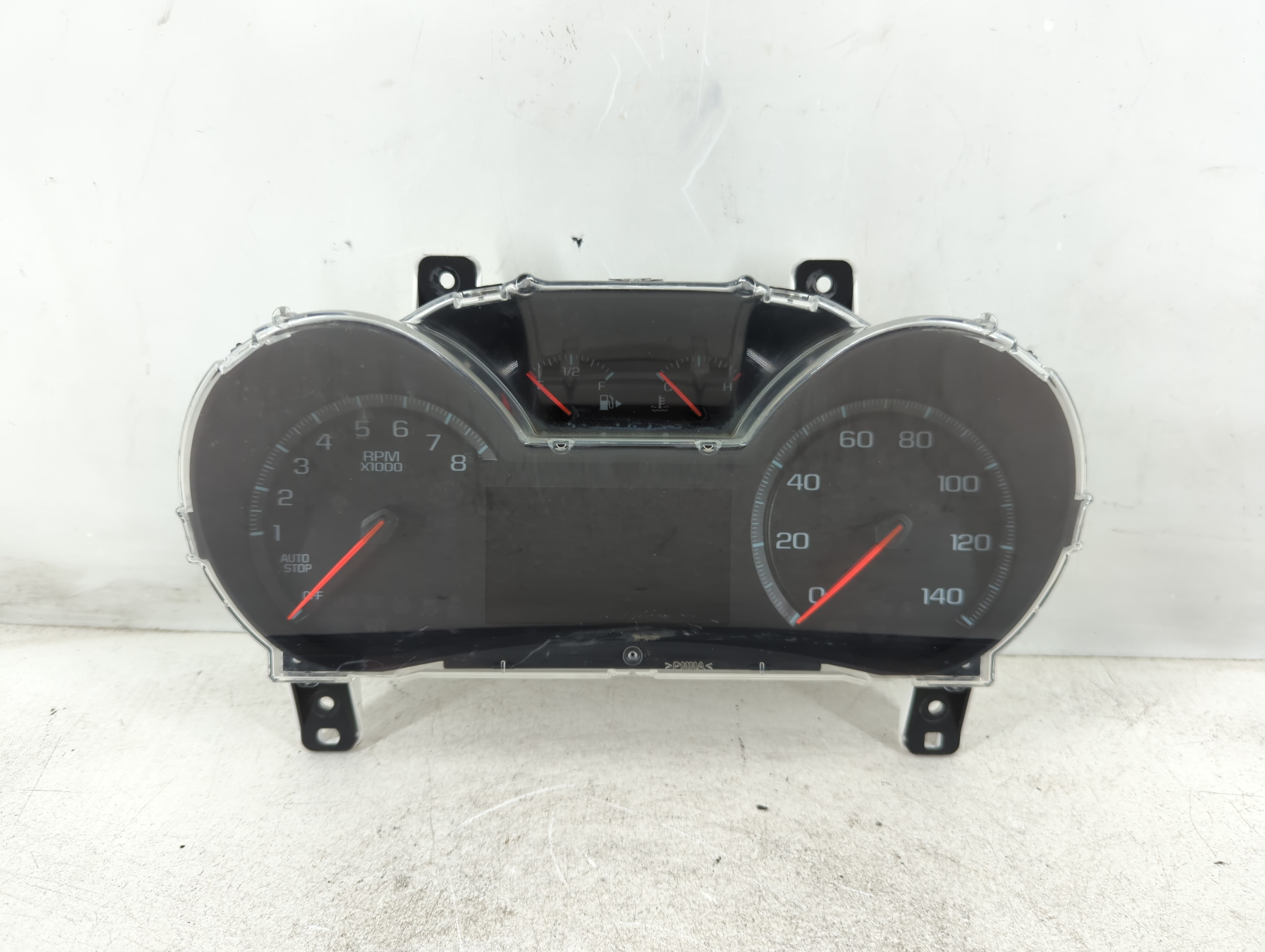 2015-2015 Chevrolet Impala Speedometer Instrument Cluster Gauges 1085744 - Oemusedautoparts1.com