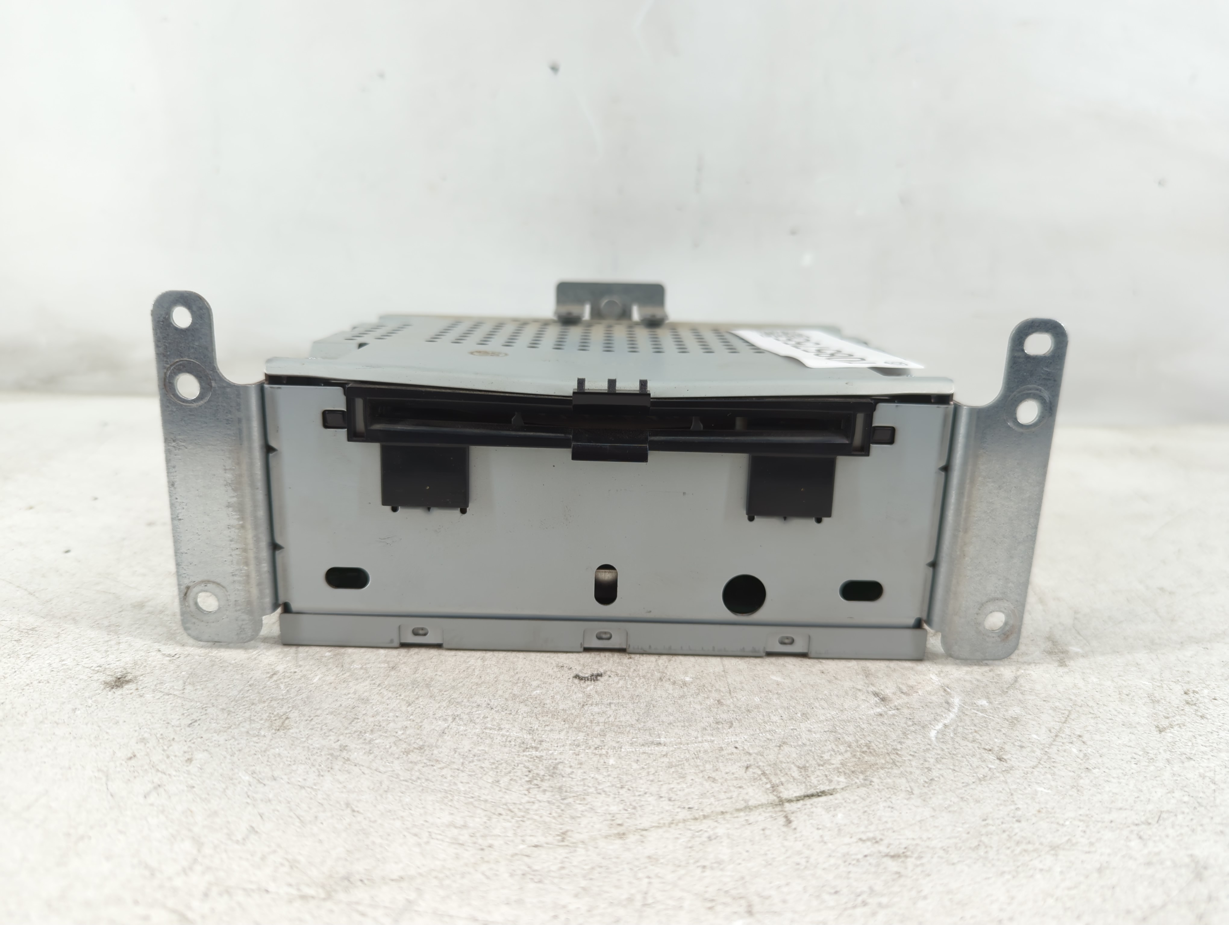Picture of 2011-2011 Gmc Yukon Xl 1500 Am Fm Cd Player Radio Receiver 1085755