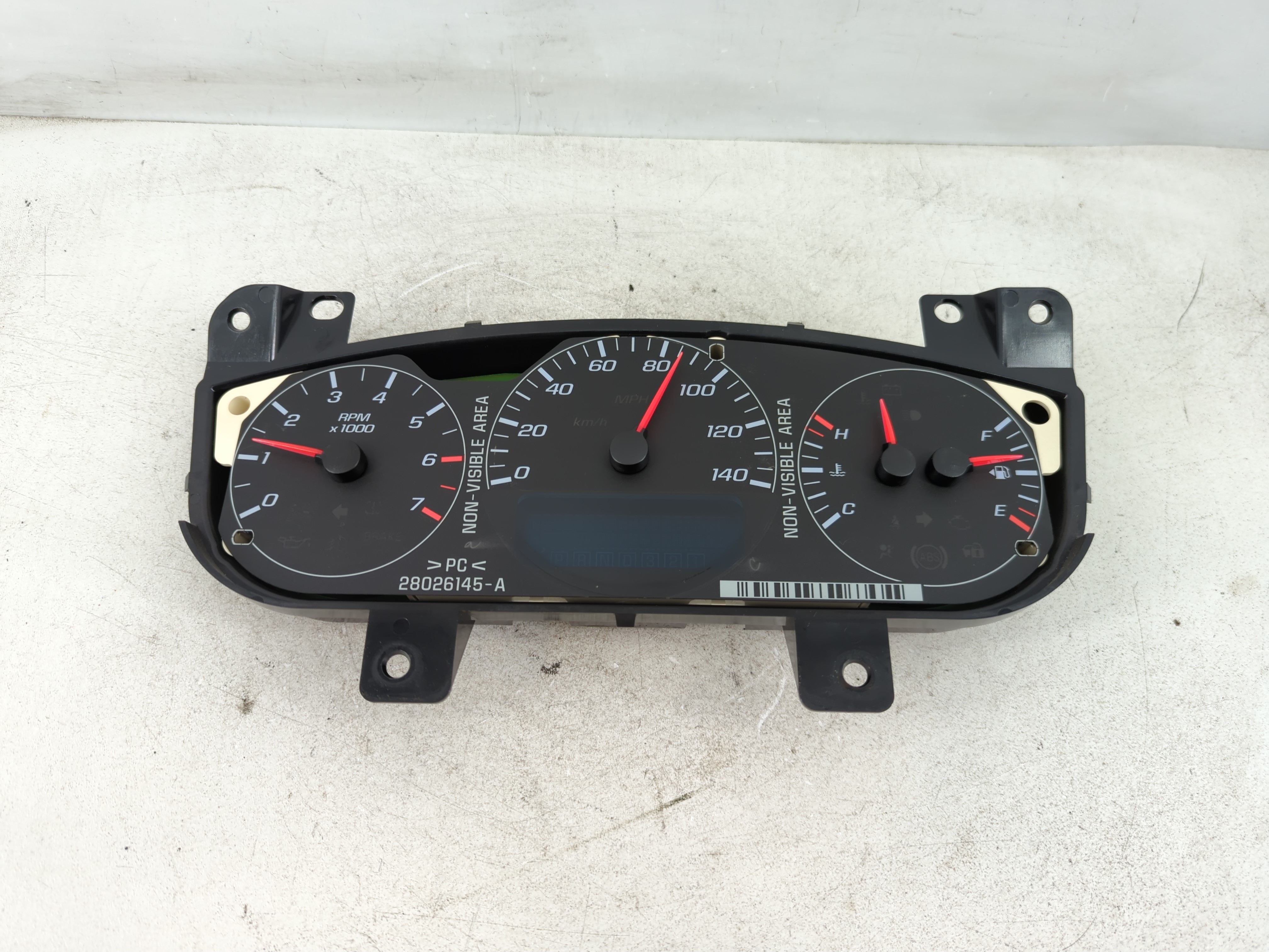 2006-2006 Chevrolet Impala Speedometer Instrument Cluster Gauges 1085802 - Oemusedautoparts1.com