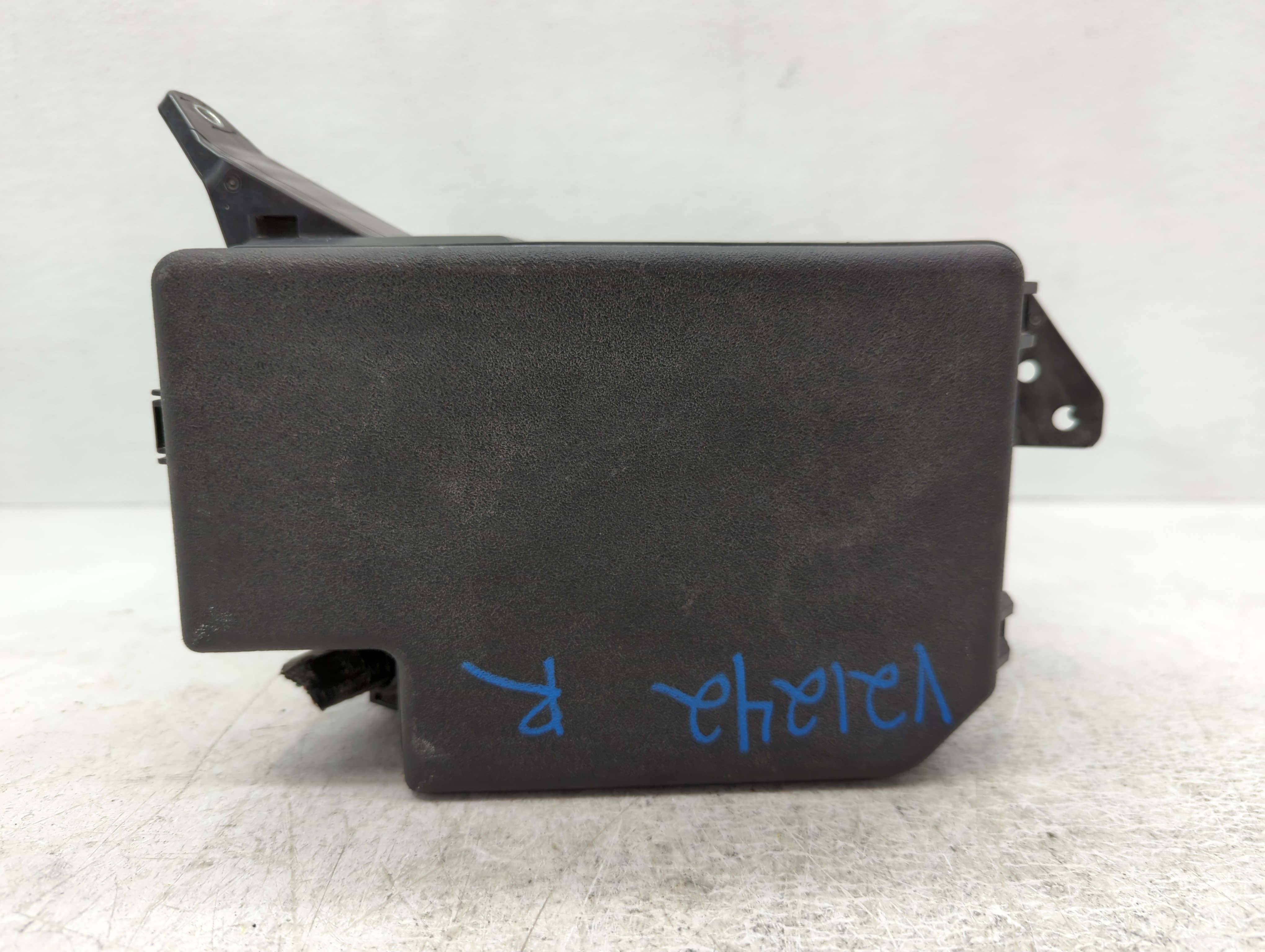 2010-2012 Toyota Rav4 Fusebox Fuse Box Relay Module 82662-0r031 1085834 - Oemusedautoparts1.com