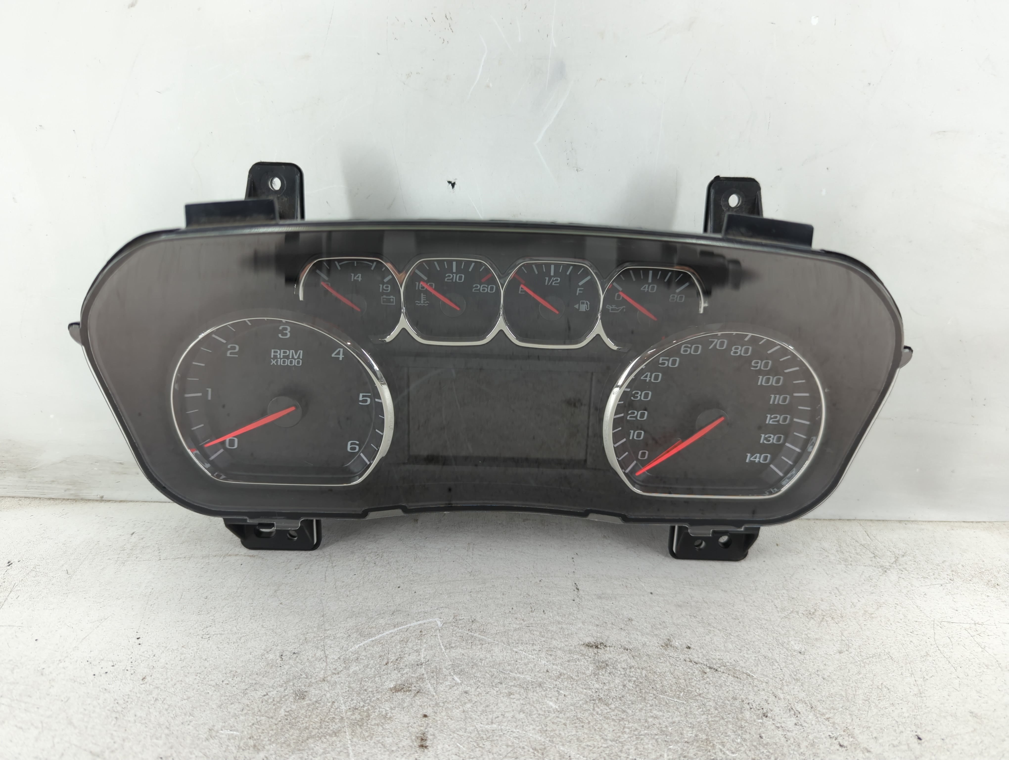 Picture of Gmc Yukon Xl 1500 Speedometer Instrument Cluster Gauges 23223544 1085860