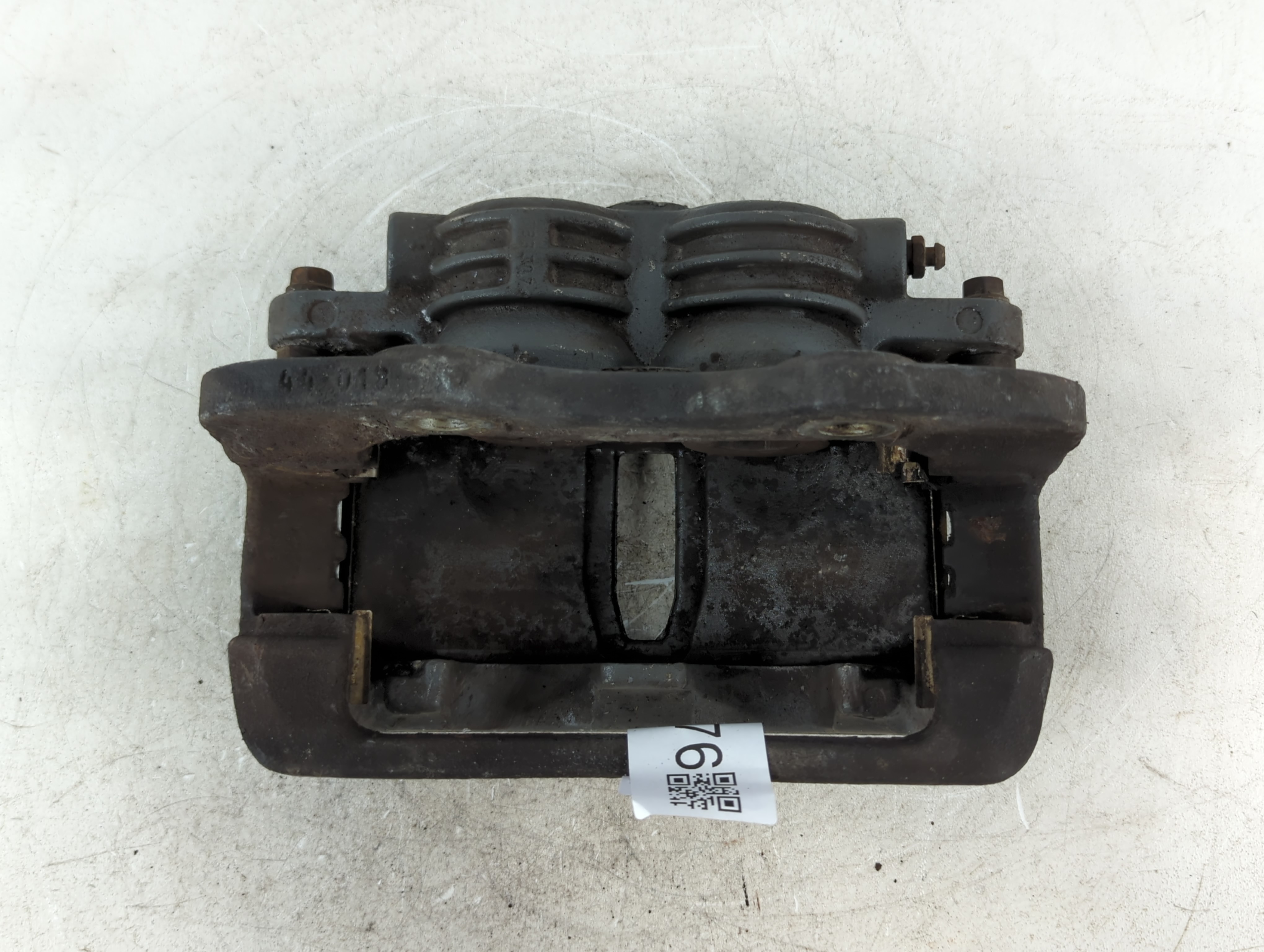 2002-2006 Chevrolet Tahoe Rear Passenger Right Brake Caliper 1085876 - Oemusedautoparts1.com