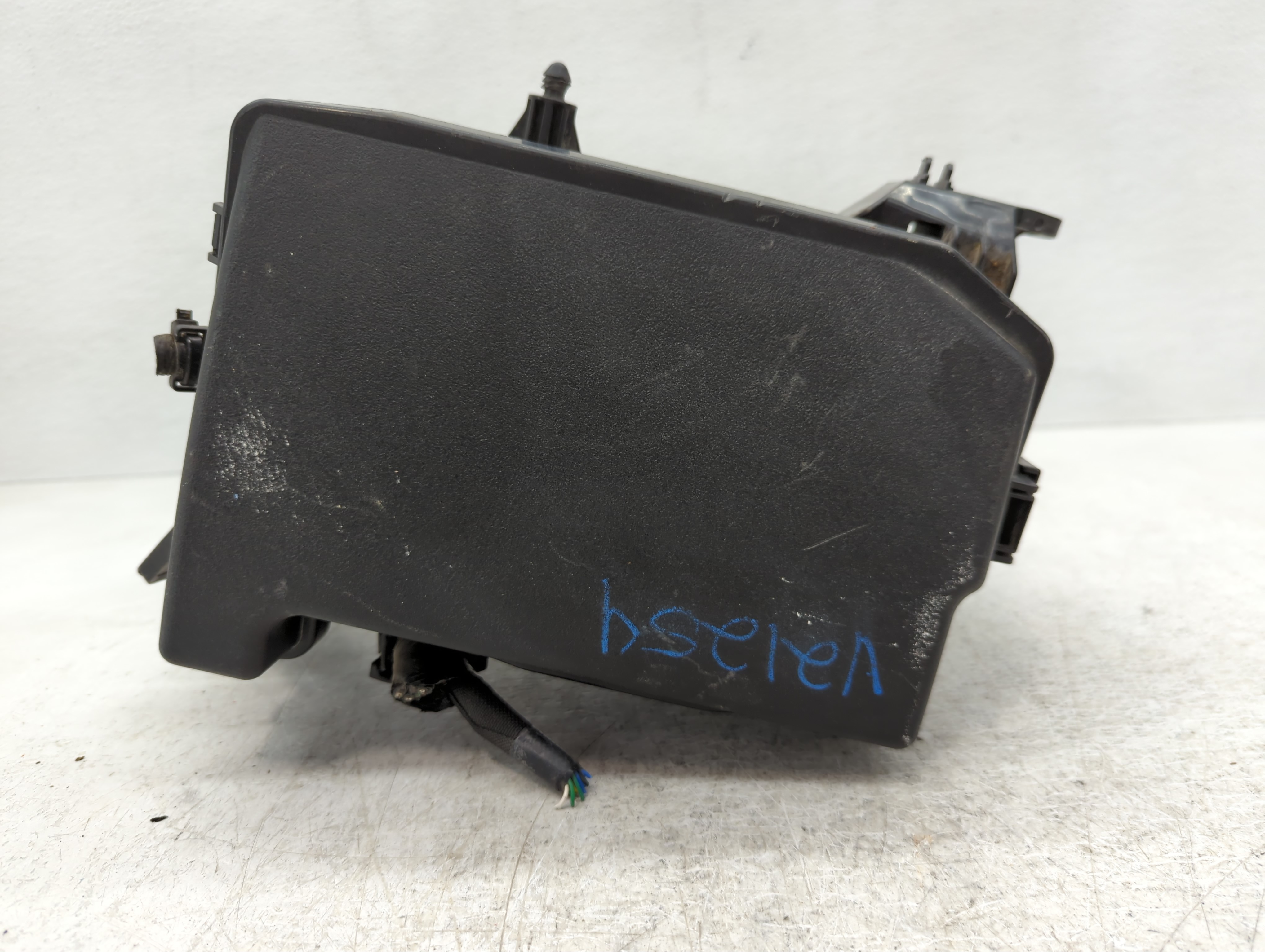 2012-2015 Toyota Prius Fusebox Fuse Box Relay Module 82662-47150 1085949 - Oemusedautoparts1.com