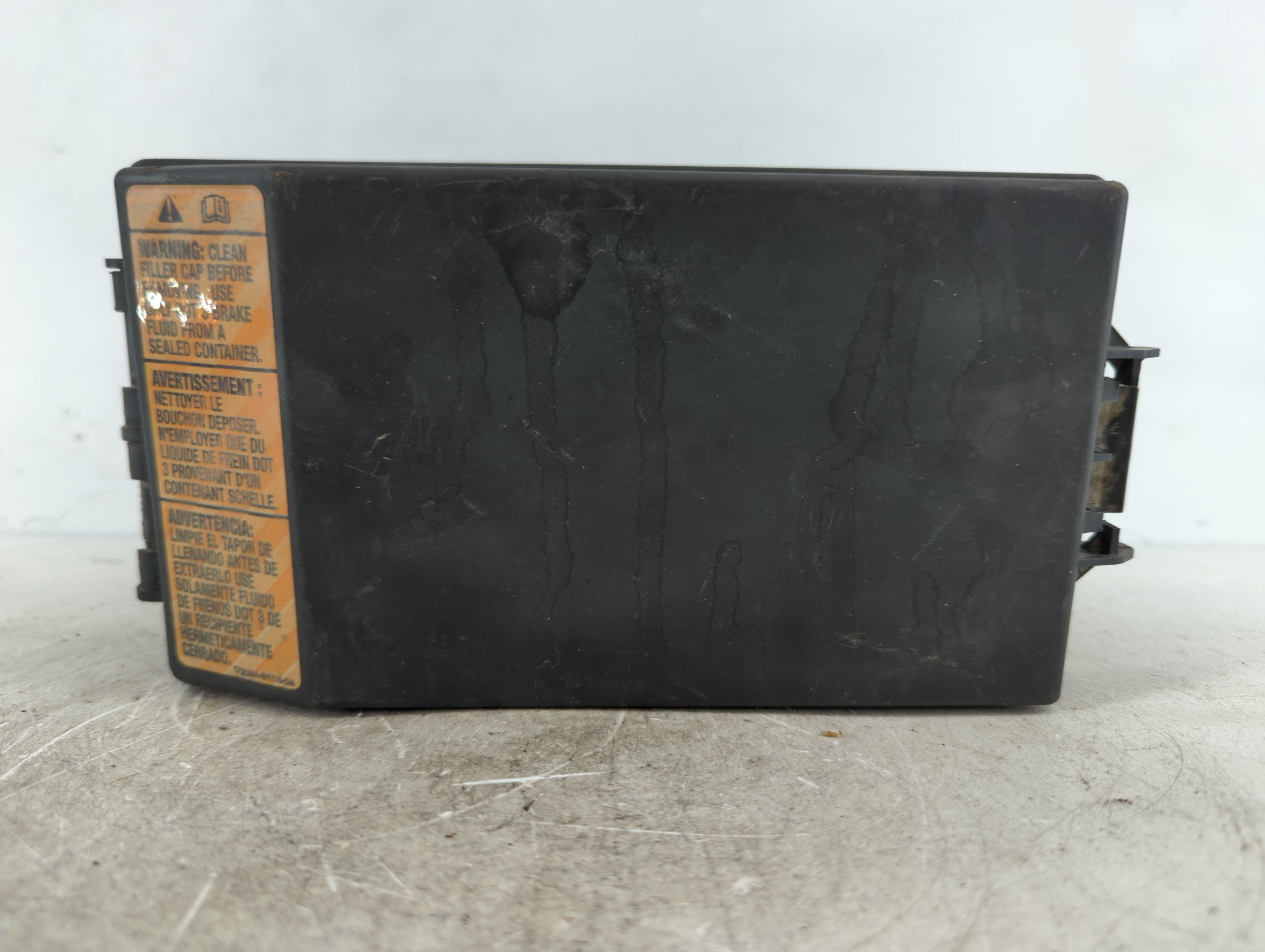 2000-2005 Ford Focus Fusebox Fuse Box Relay Module 2m5t-14a076-ca 1085988 - Oemusedautoparts1.com
