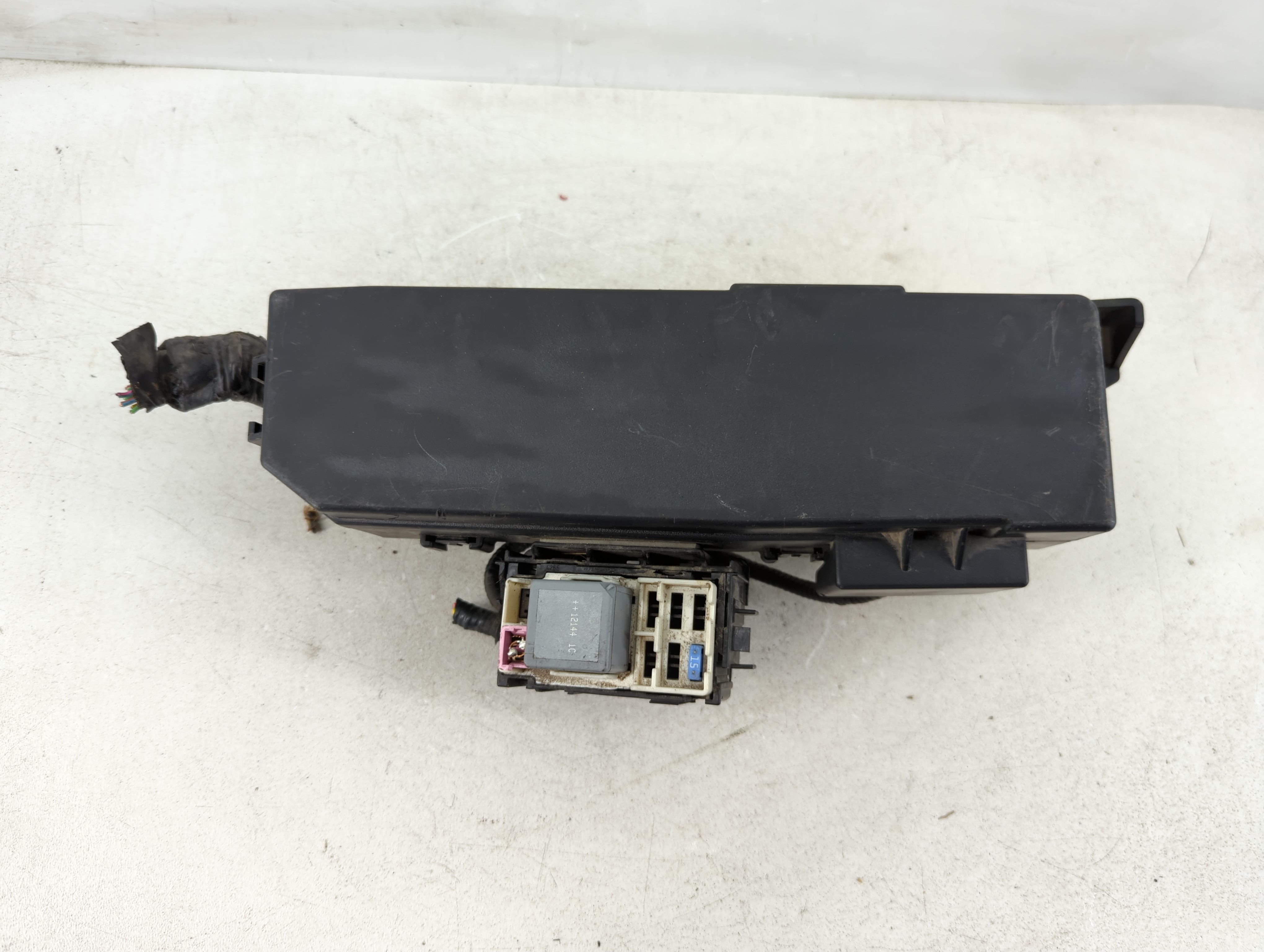2001 Ford Maverick Fusebox Fuse Box Relay Module 90293 1086133 - Oemusedautoparts1.com