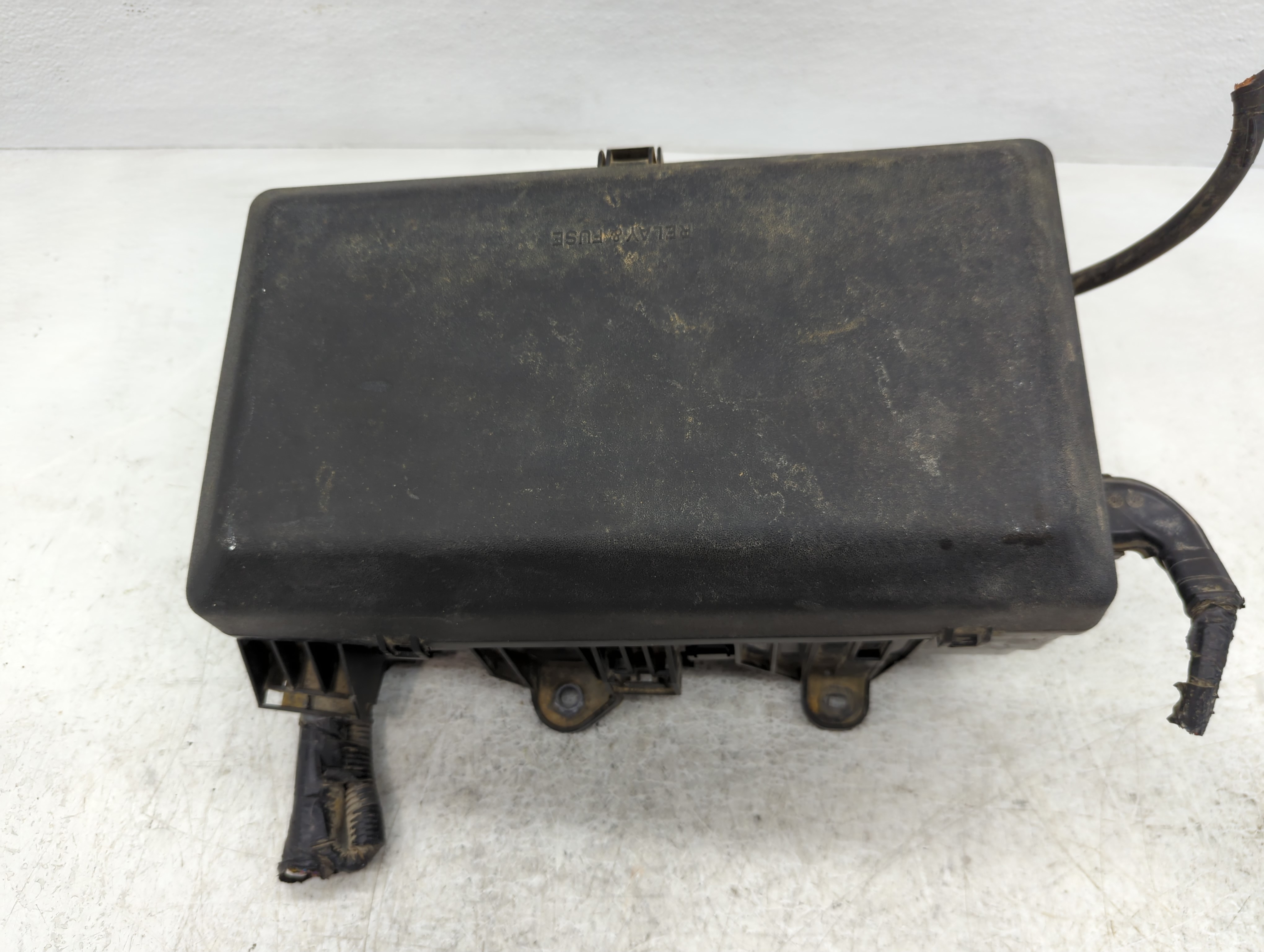 2012-2013 Toyota Tundra Fusebox Fuse Box Relay Module 82661-0c252 1086167 - Oemusedautoparts1.com