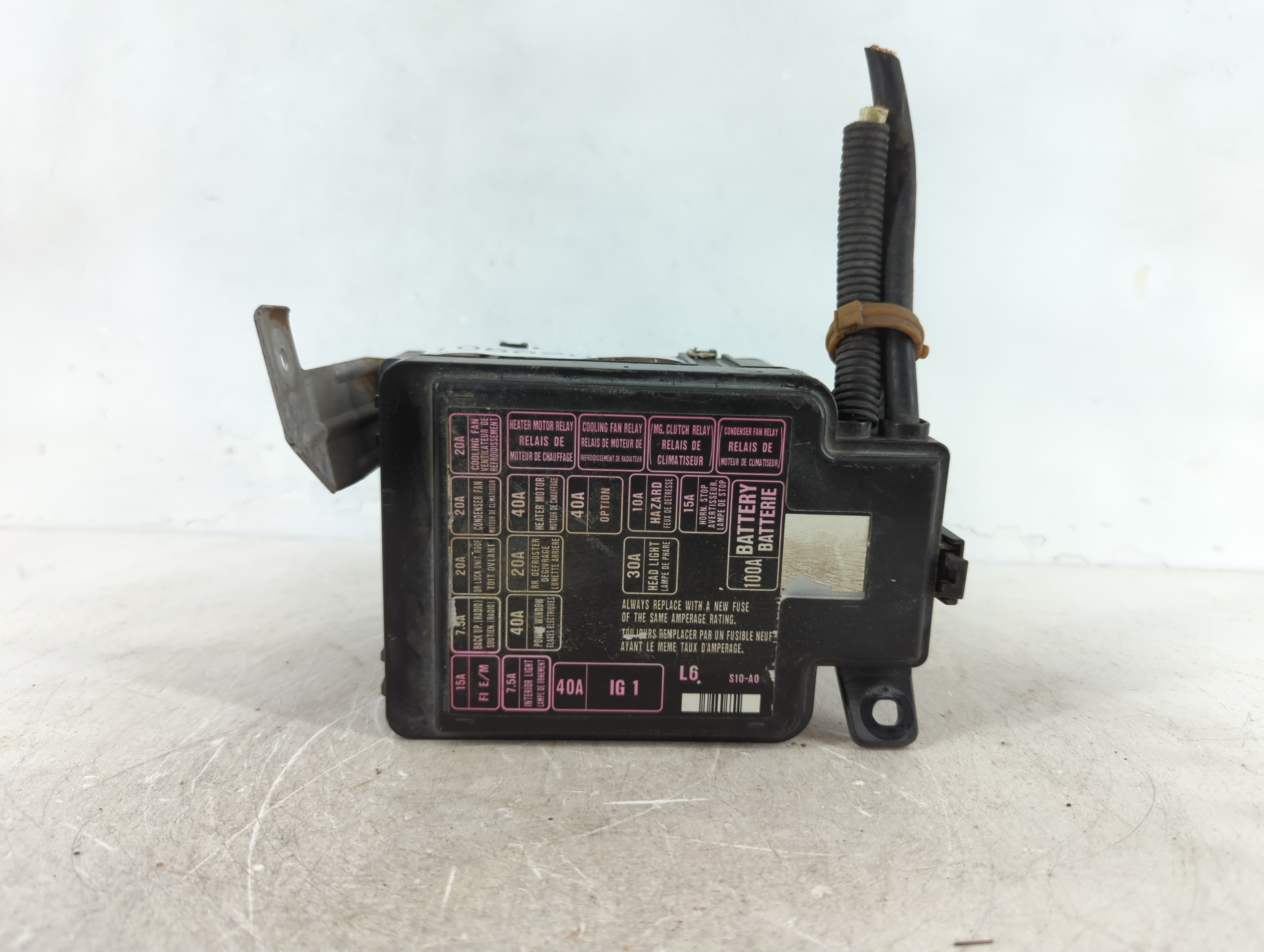 1997-2001 Honda Cr-v Fusebox Fuse Box Relay Module S10-a0 1086200 - Oemusedautoparts1.com