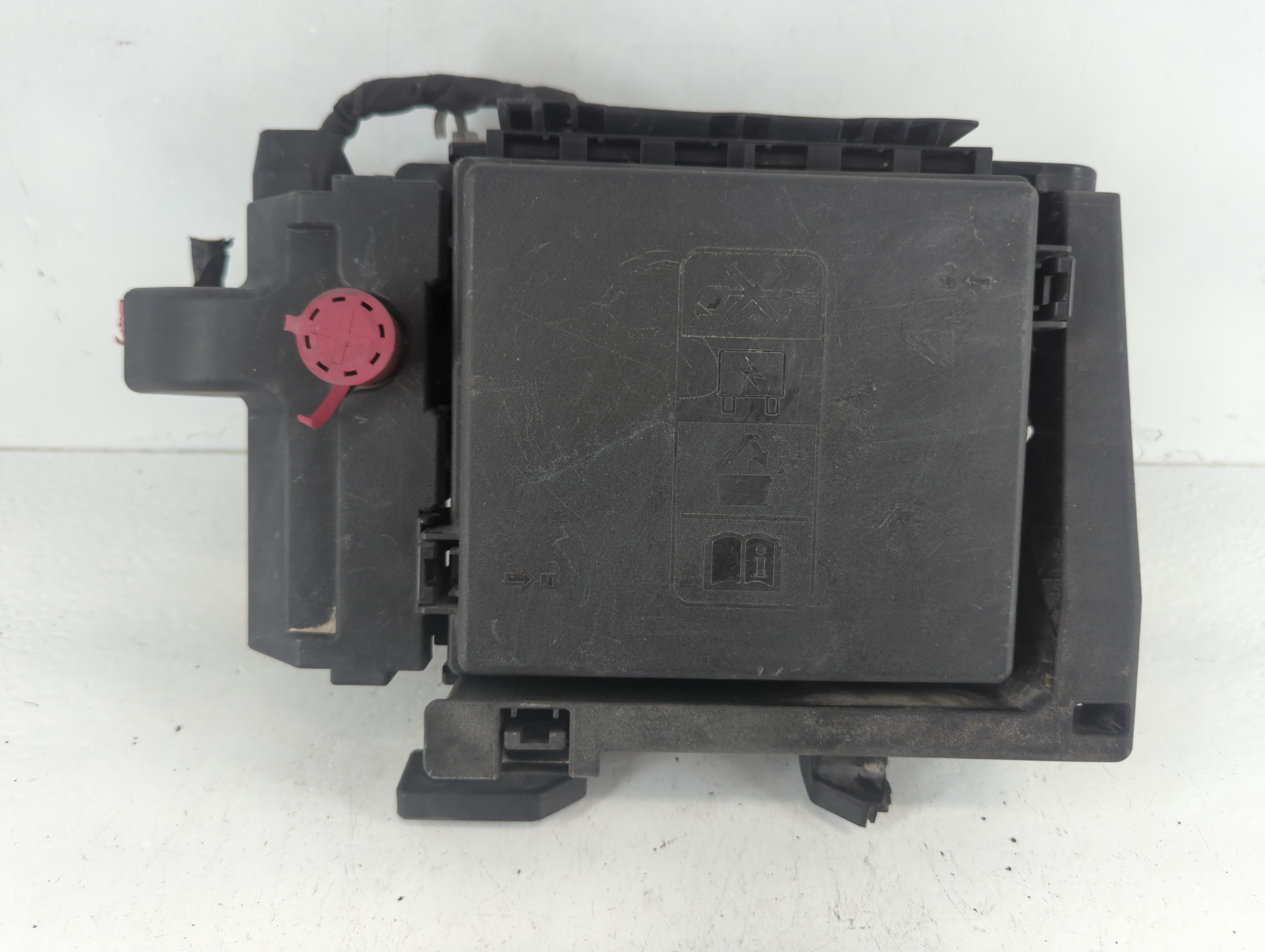 2016-2016 Chevrolet Camaro Fusebox Fuse Box Relay Module 7171-4521-30 1086211 - Oemusedautoparts1.com