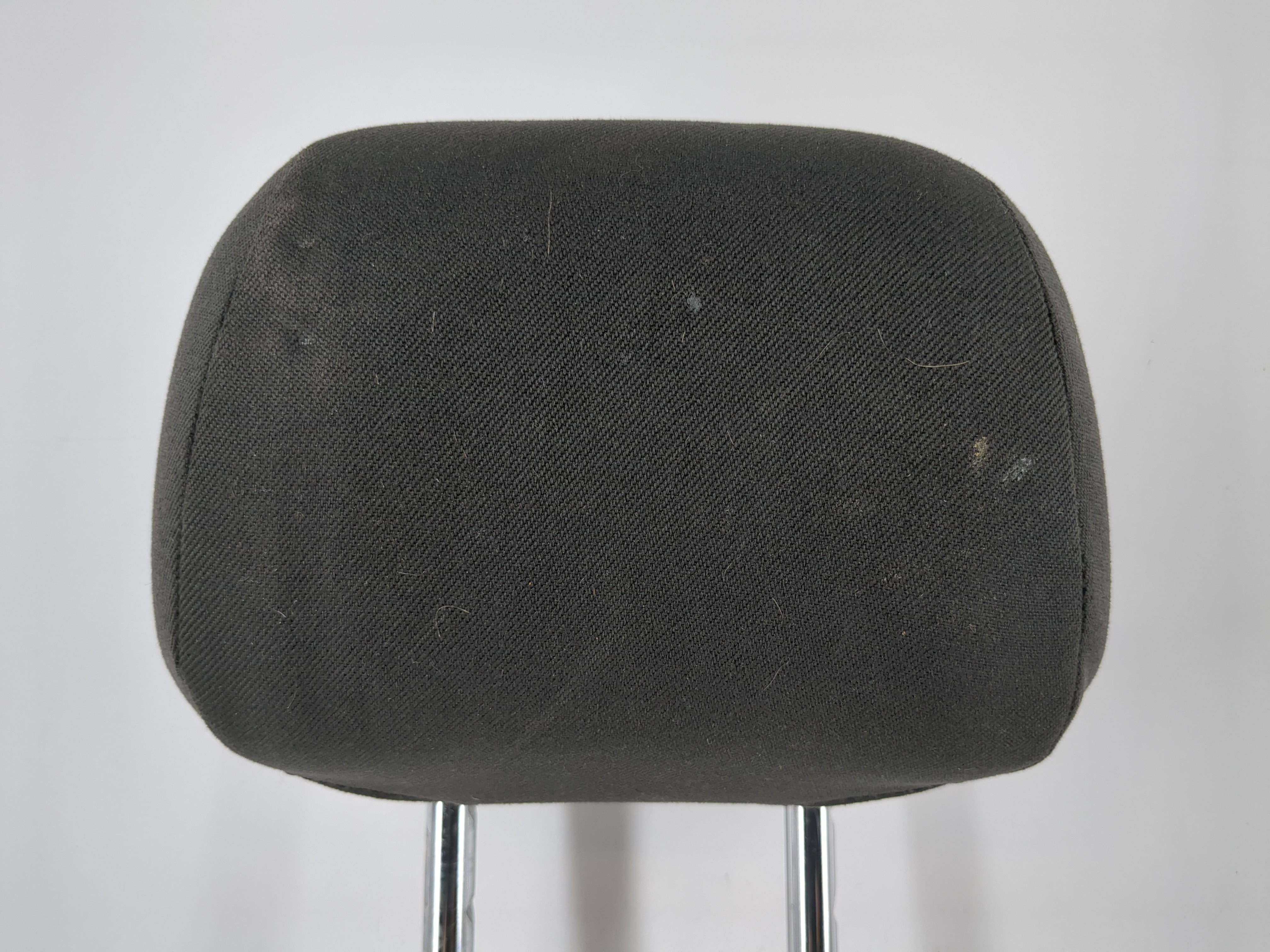 Picture of 2018-2018 Chevrolet Cruze Headrest Head Rest Rear Seat Black 1086336
