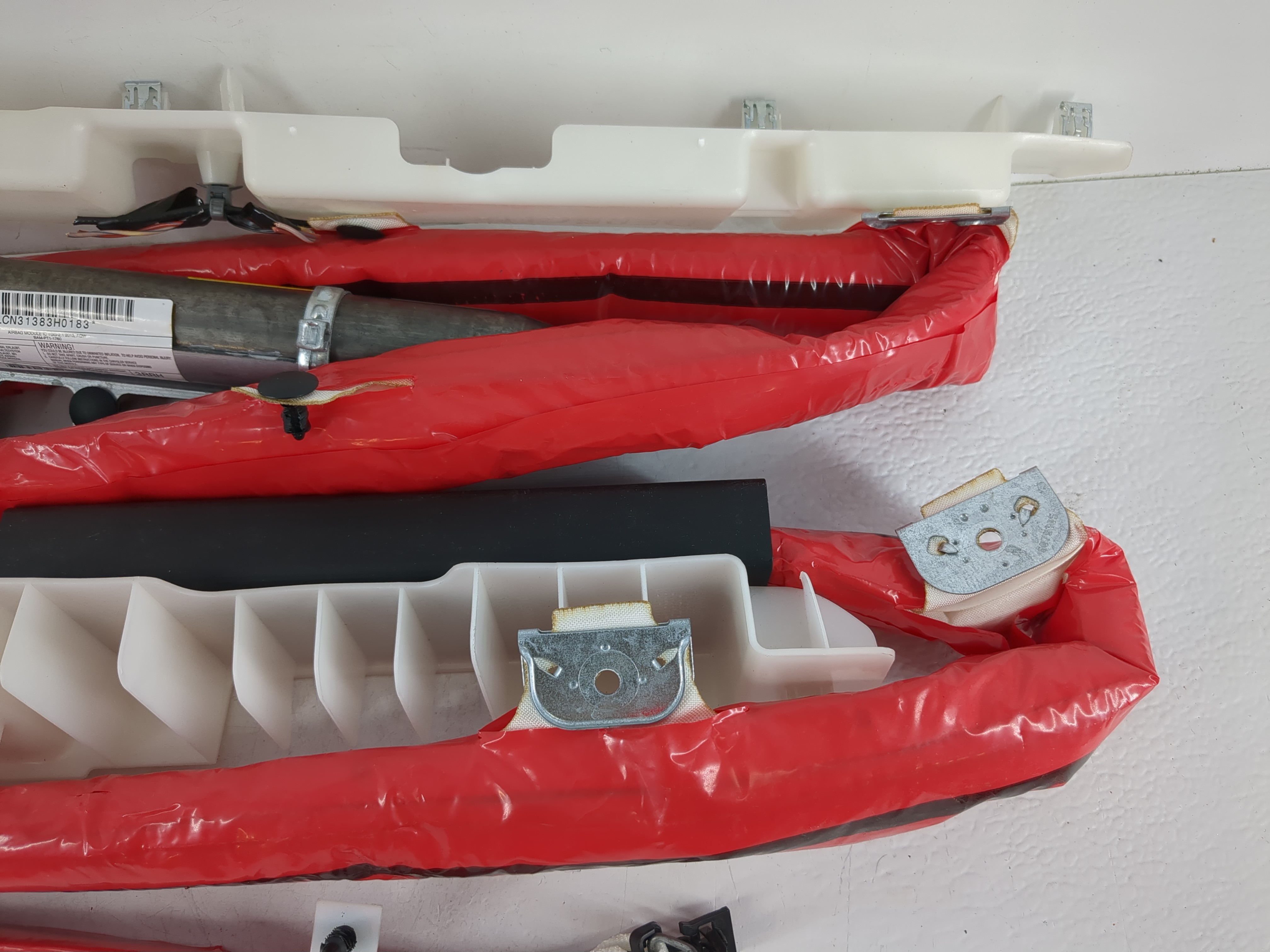 2018-2020 Dodge Journey Passenger Curtain Air Bag Oem 1086345 - Oemusedautoparts1.com