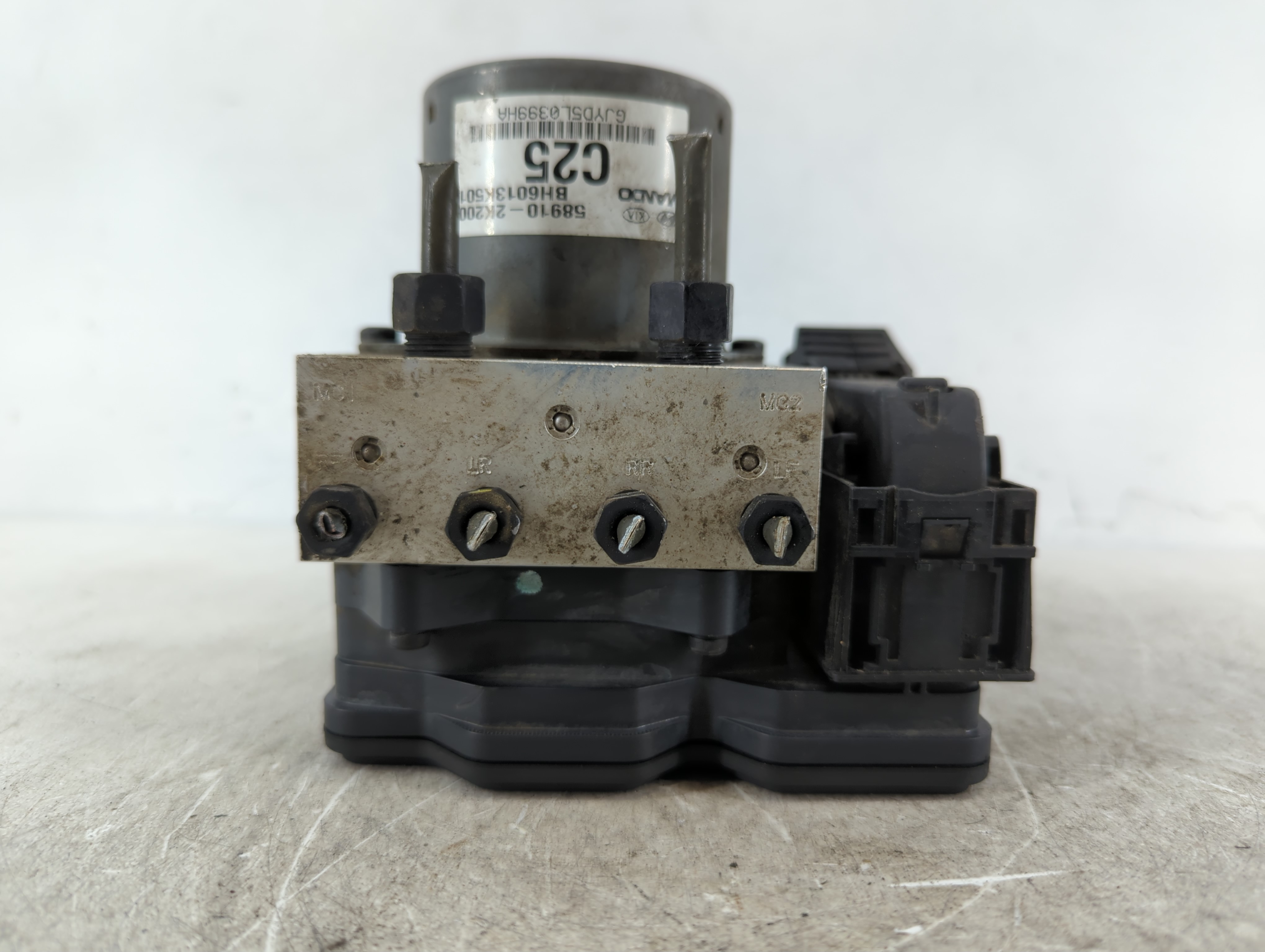 2012-2013 Kia Soul Abs Pump Control Module 1086347 - Oemusedautoparts1.com