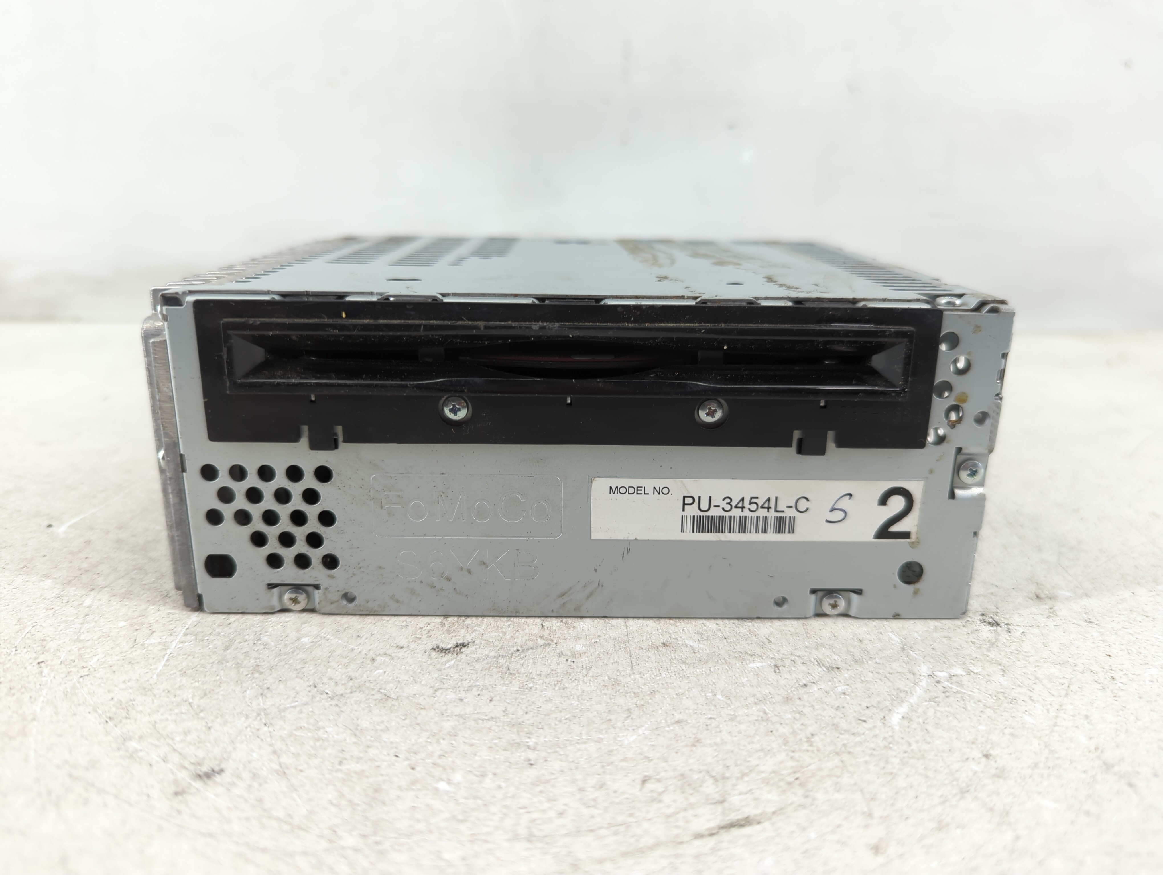2012-2012 Ford Edge Am Fm Cd Player Radio Receiver 1086424 - Oemusedautoparts1.com