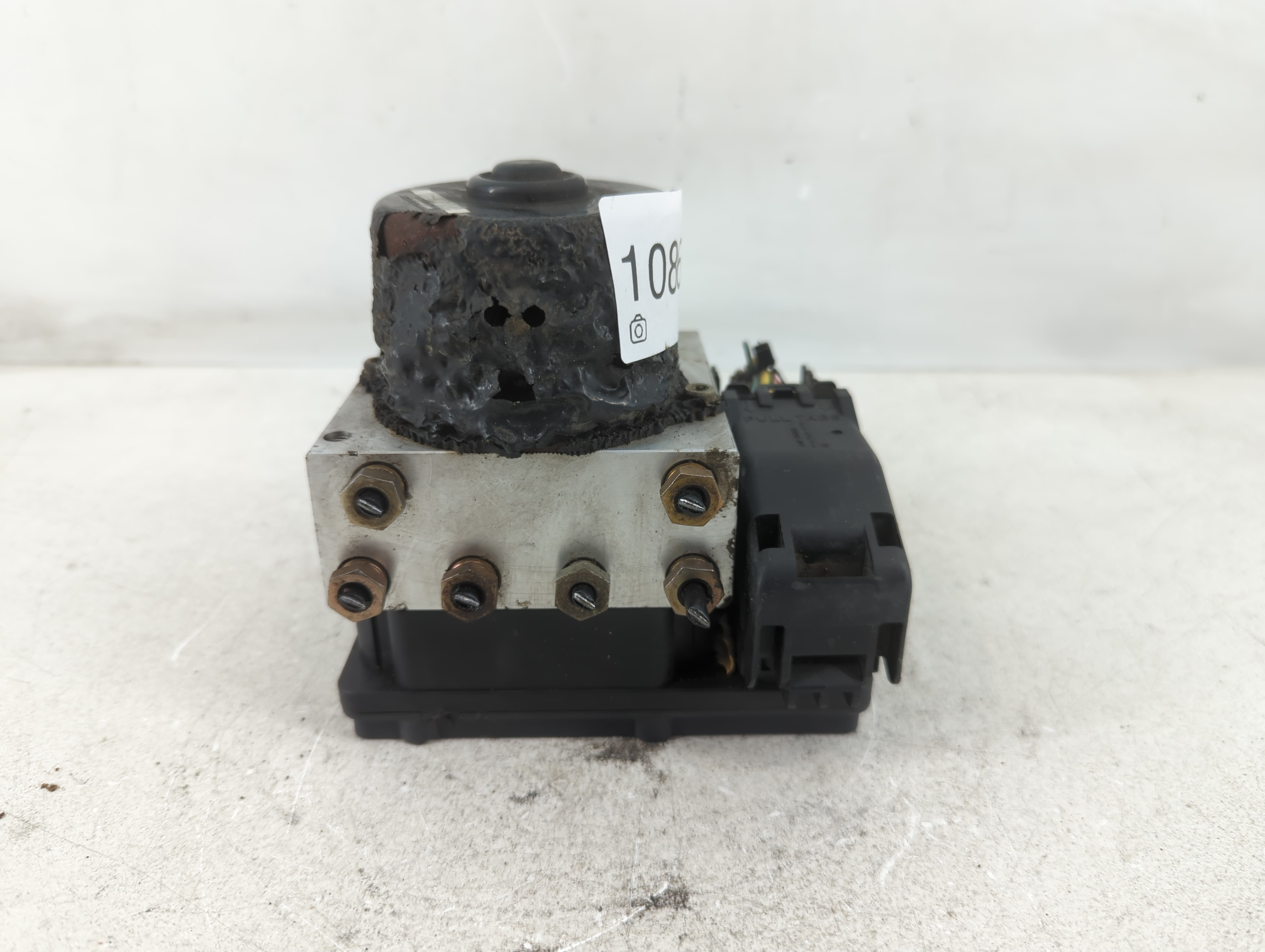 2005-2006 Mazda Tribute Abs Pump Control Module 1086437 - Oemusedautoparts1.com