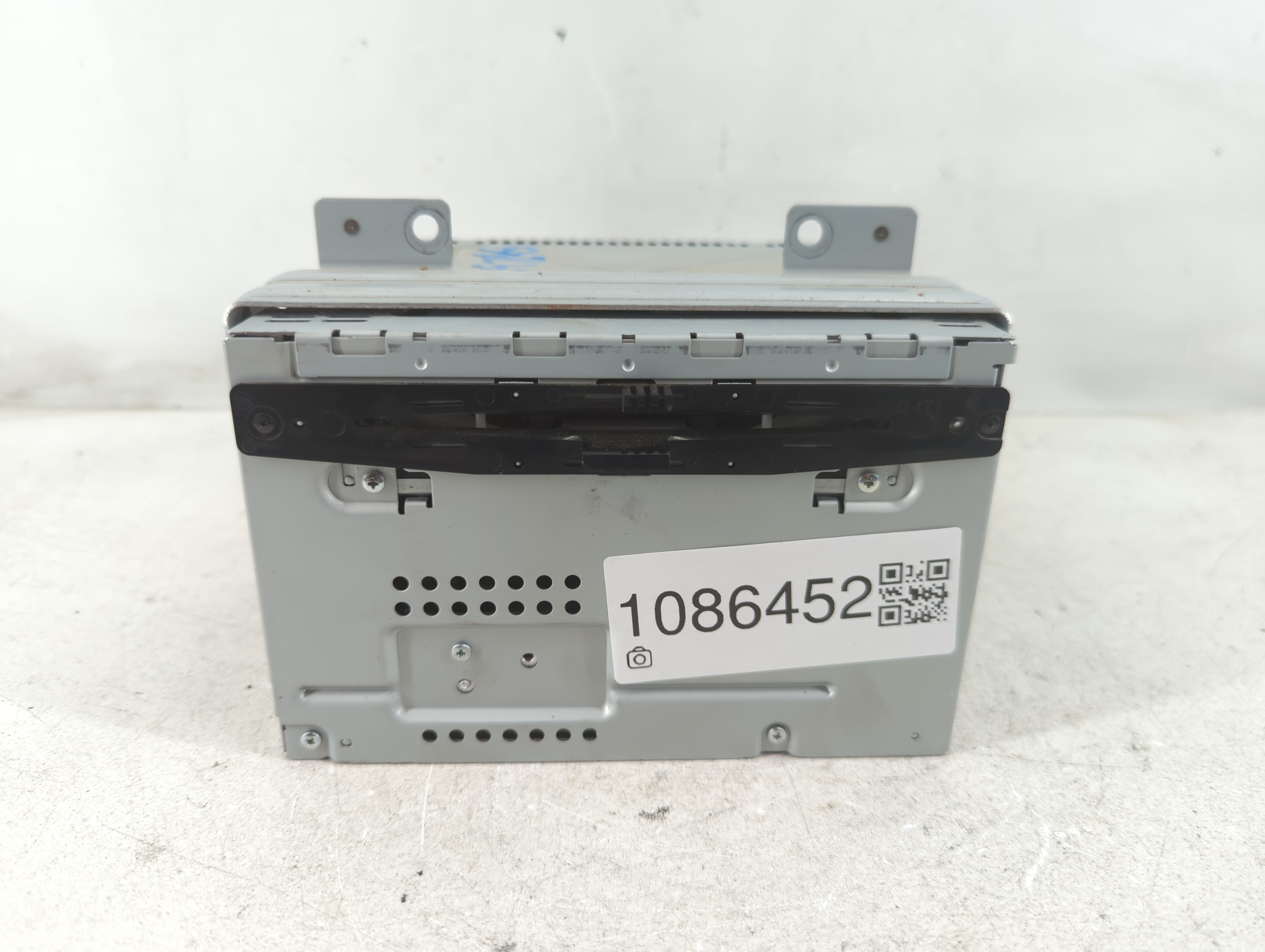 2011-2012 Ford Flex Am Fm Cd Player Radio Receiver 1086452 - Oemusedautoparts1.com