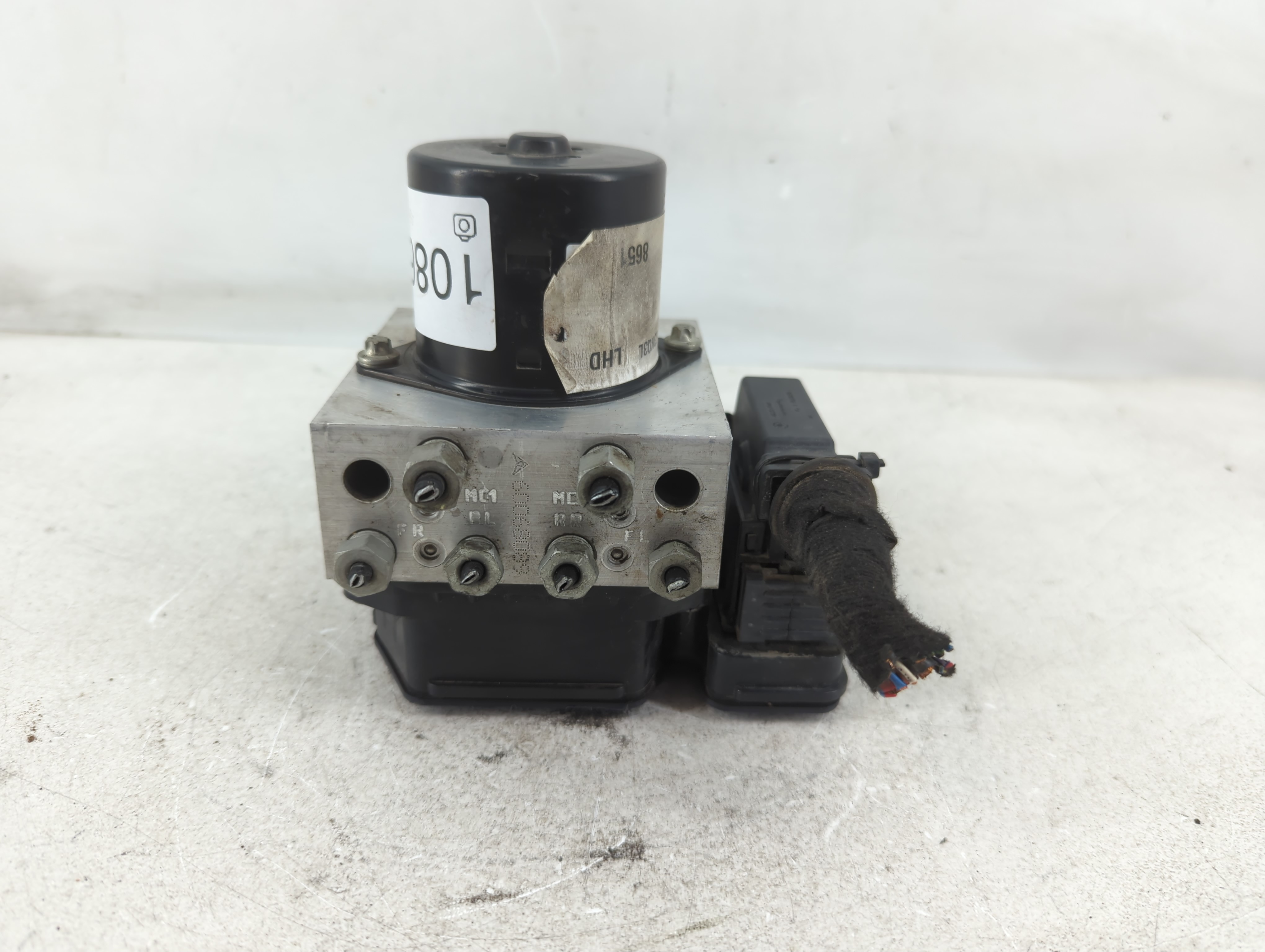 2011-2011 Buick Regal Abs Pump Control Module 1086470 - Oemusedautoparts1.com