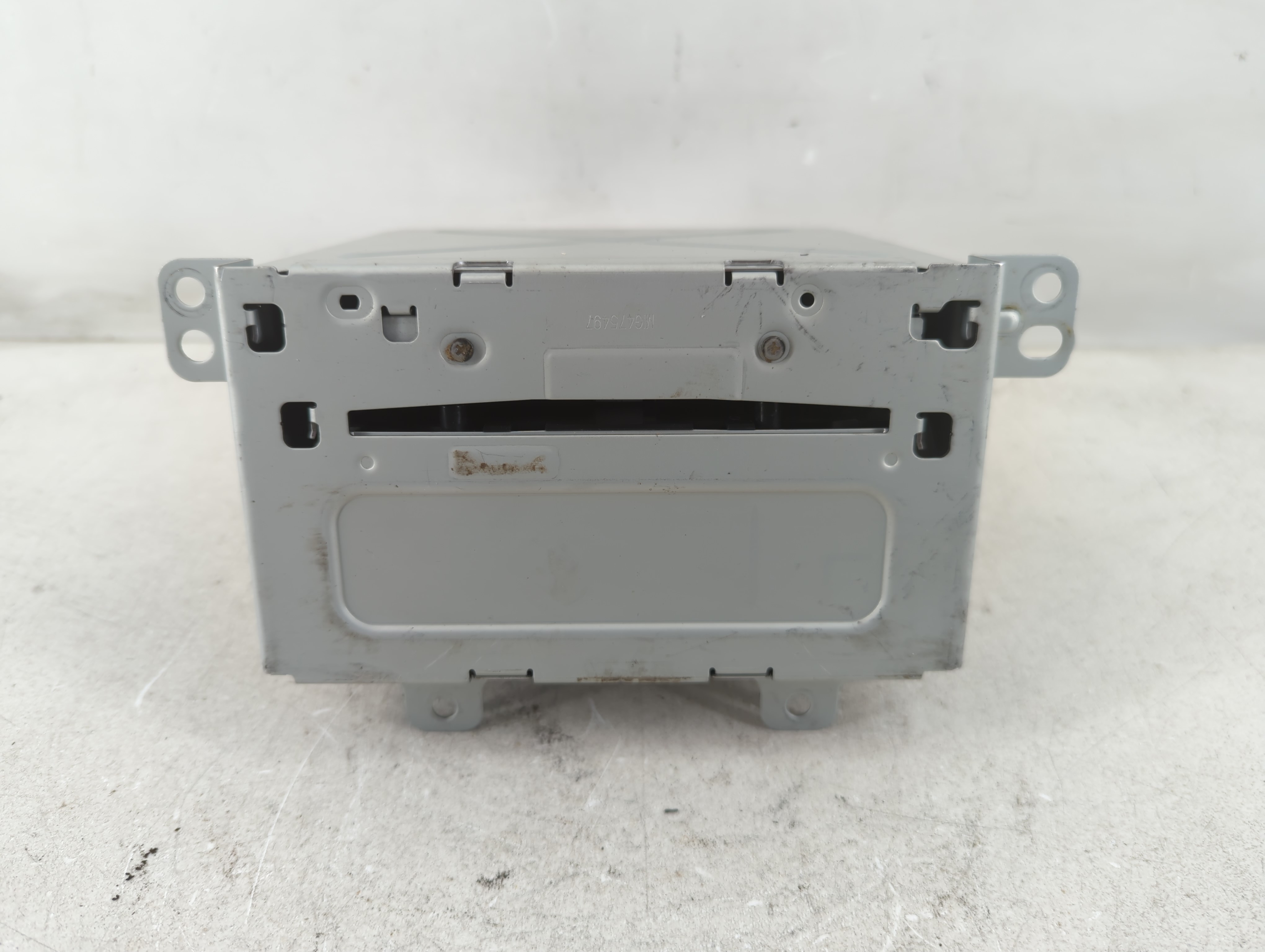 2012-2012 Chevrolet Cruze Am Fm Cd Player Radio Receiver 1086504 - Oemusedautoparts1.com