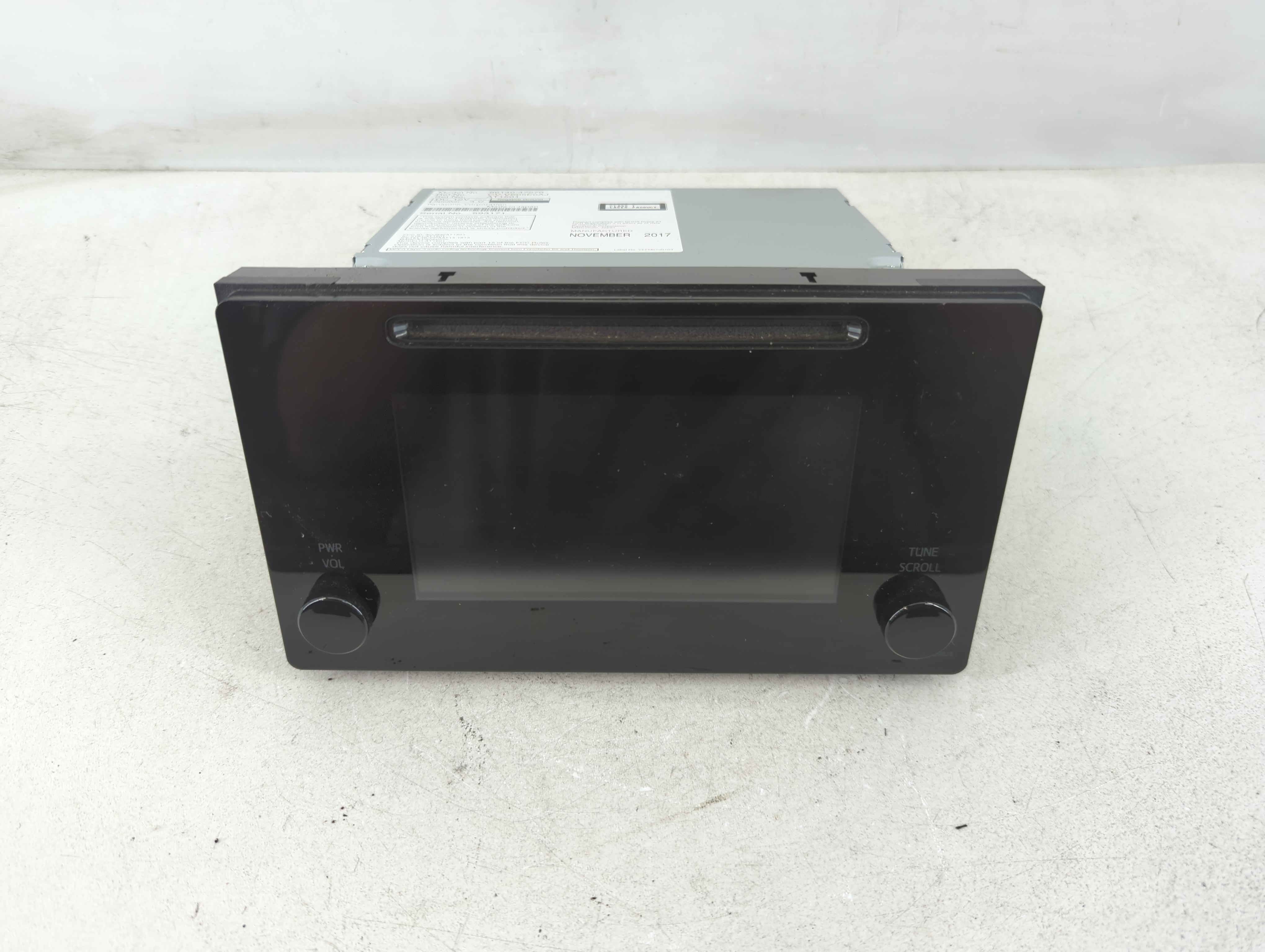 2016-2018 Toyota Prius Am Fm Cd Player Radio Receiver 1086588 - Oemusedautoparts1.com