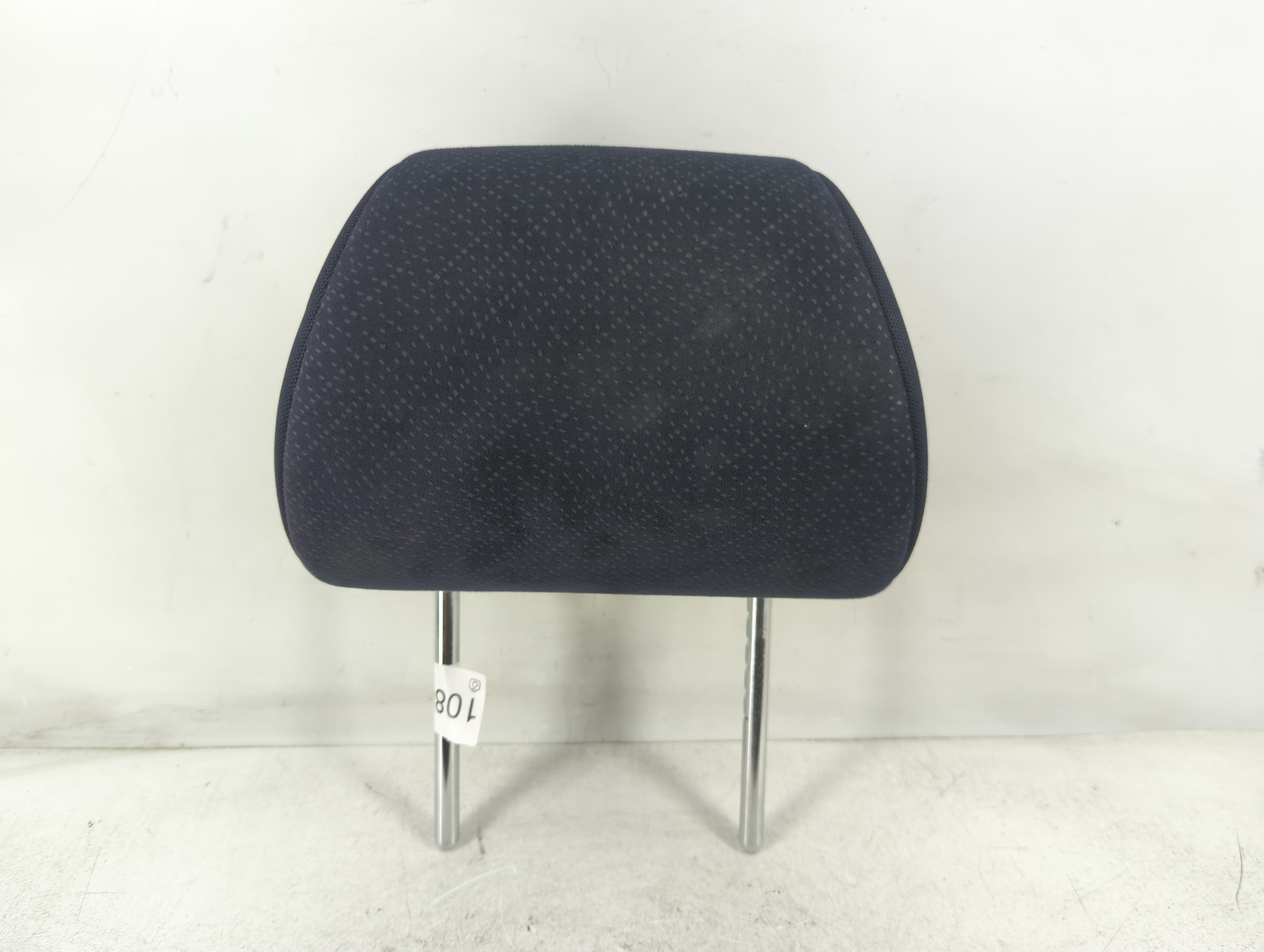2002-2007 Saturn Vue Headrest Head Rest Front Driver Passenger Seat 1086611 - Oemusedautoparts1.com