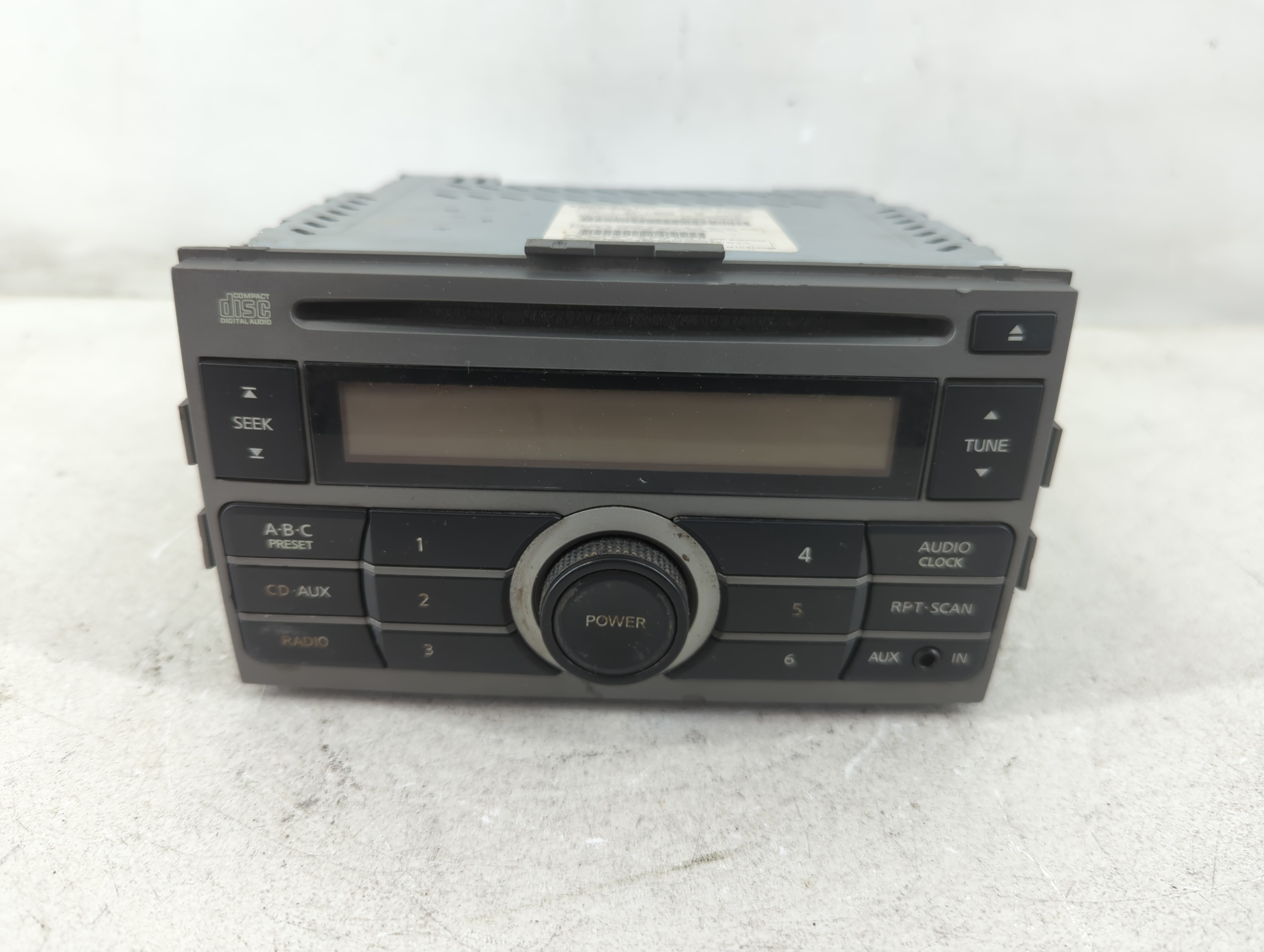 2007-2009 Nissan Sentra Am Fm Cd Player Radio Receiver 1086632 - Oemusedautoparts1.com