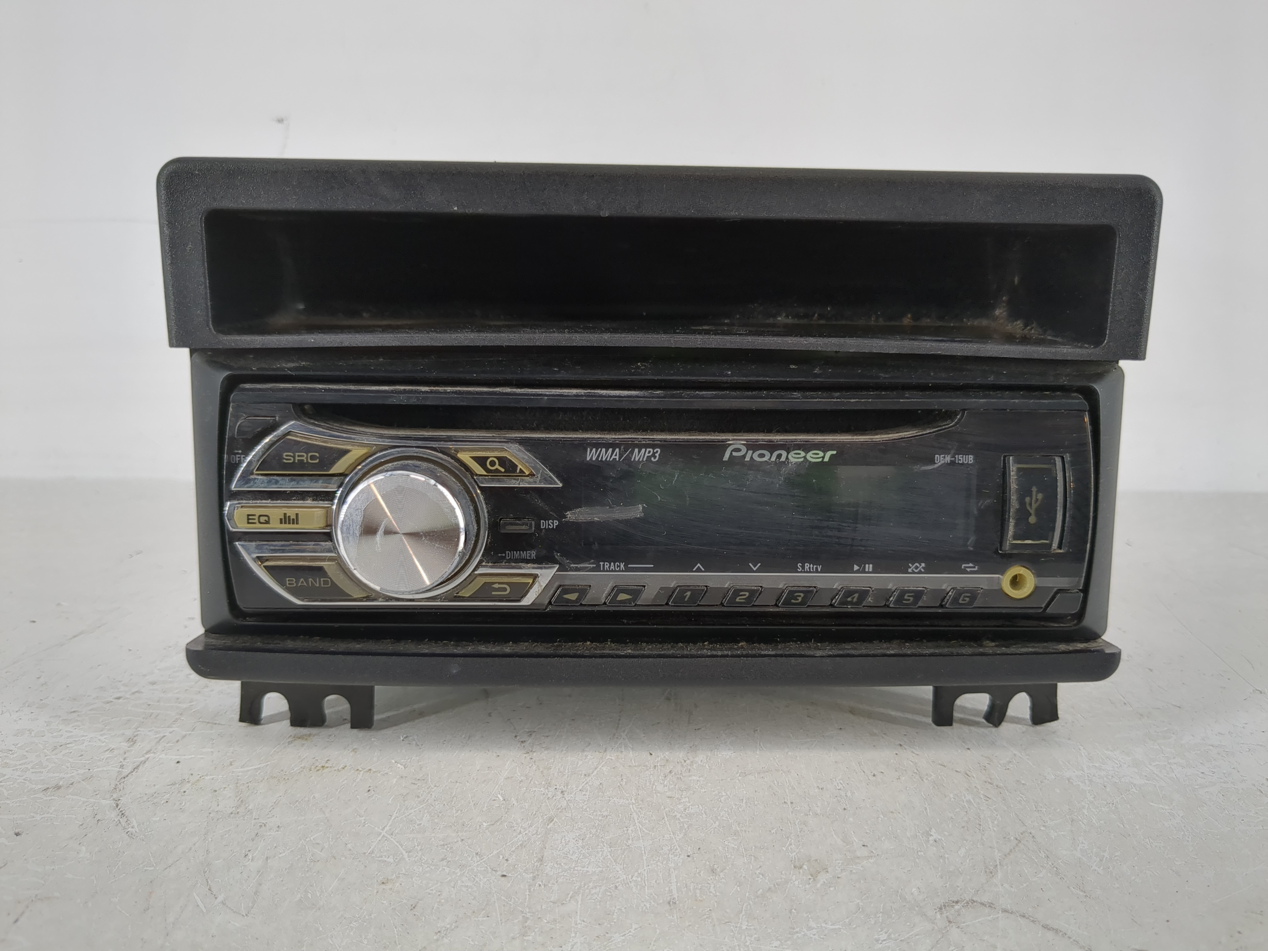 Picture of 2001-2004 Ford Mustang Am Fm Cd Player Radio Receiver 1086780