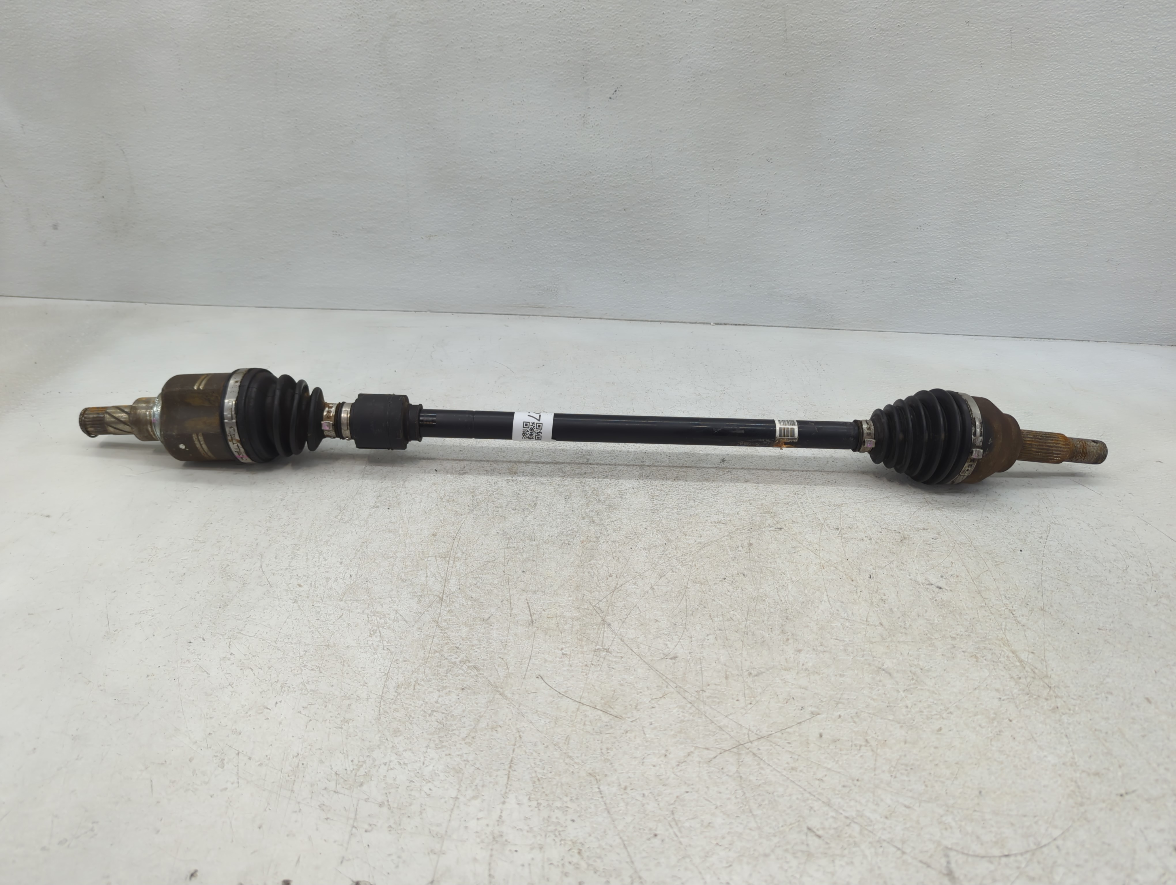 2013-2019 Nissan Sentra Axle Shaft Front Passenger Cv C/v 1086827 - Oemusedautoparts1.com