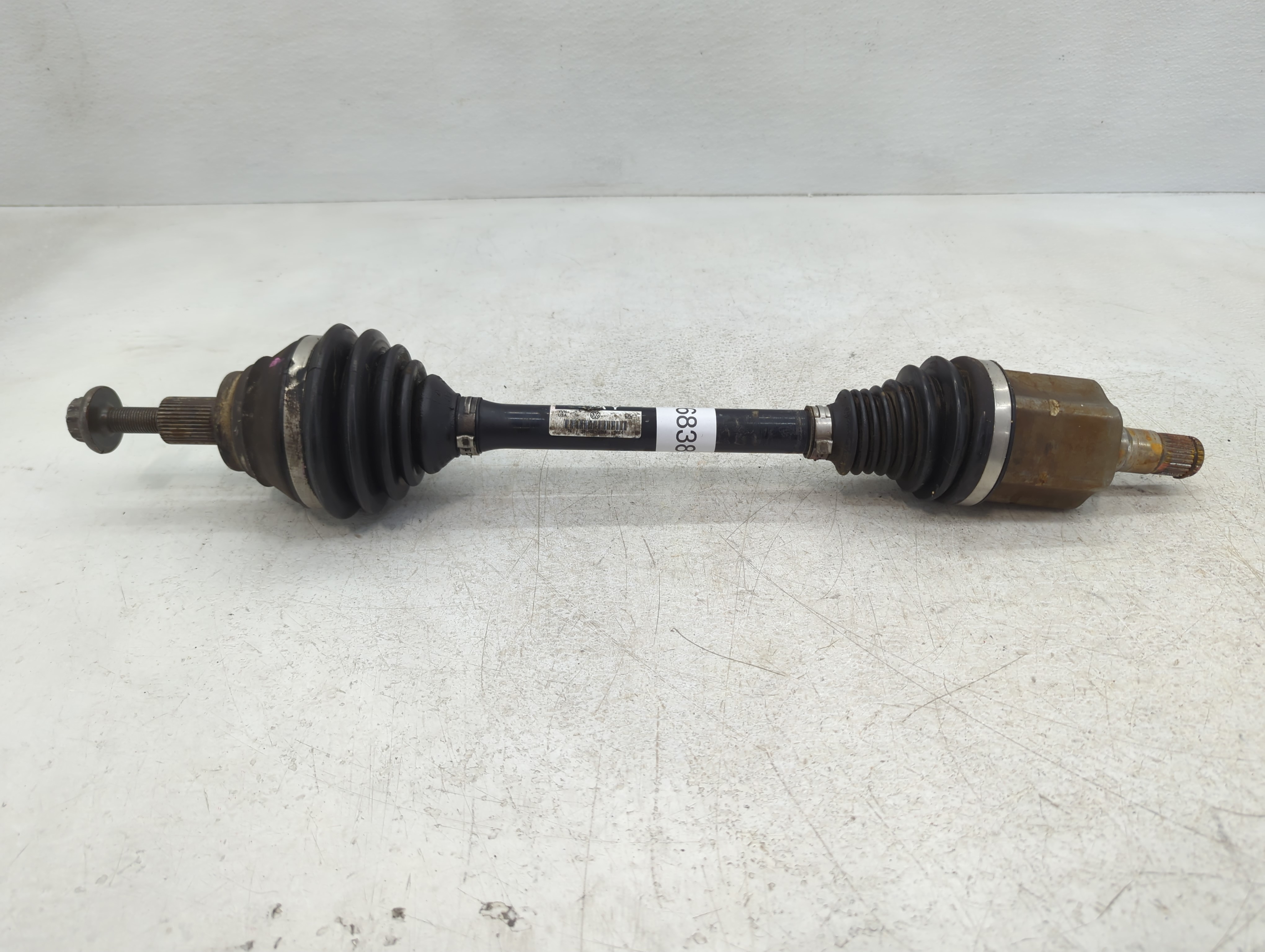 2014-2020 Volkswagen Passat Axle Shaft Front Driver Cv C/v 1086838 - Oemusedautoparts1.com