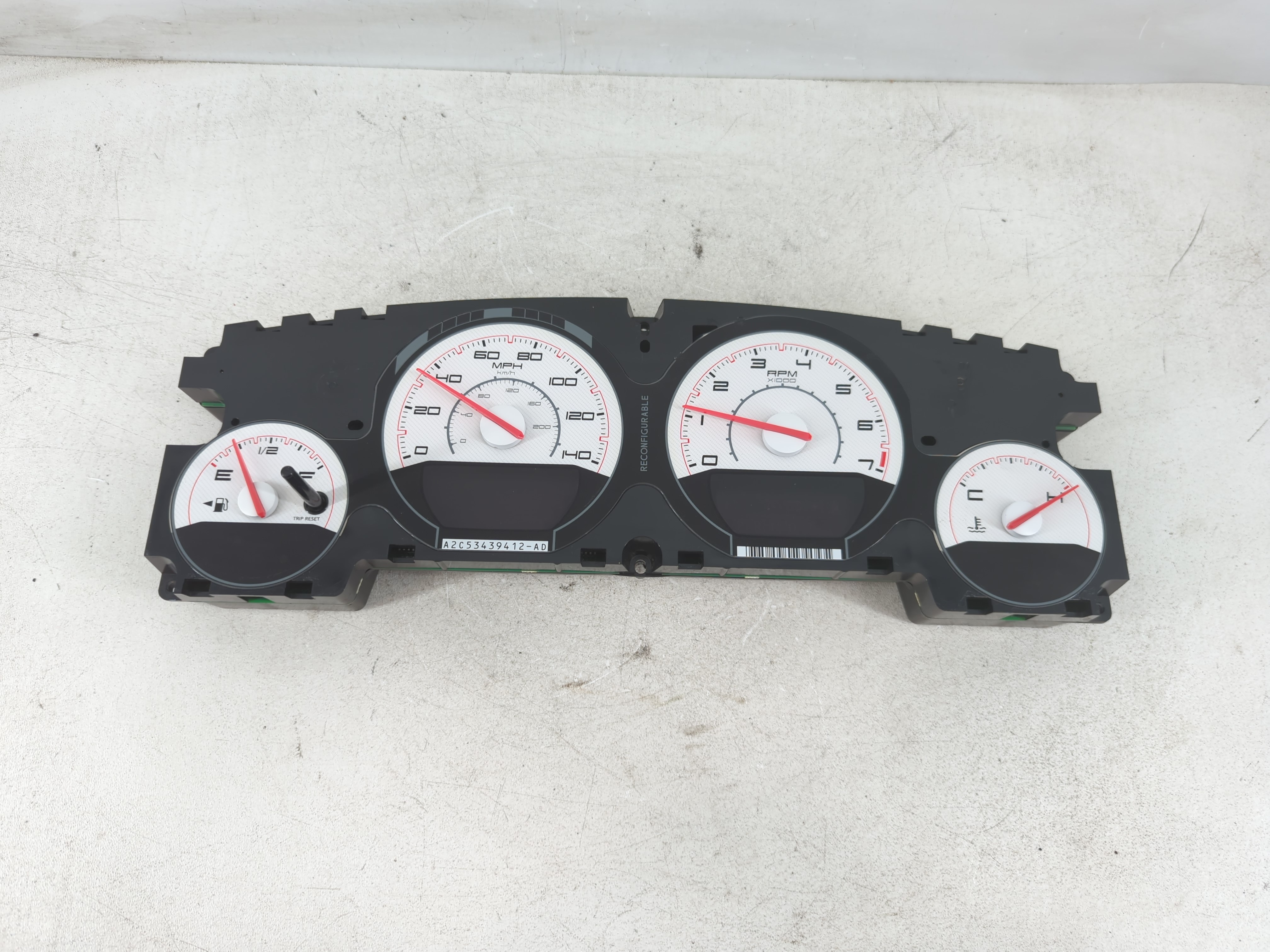 Picture of 2011-2011 Dodge Challenger Speedometer Instrument Cluster Gauges 1086842