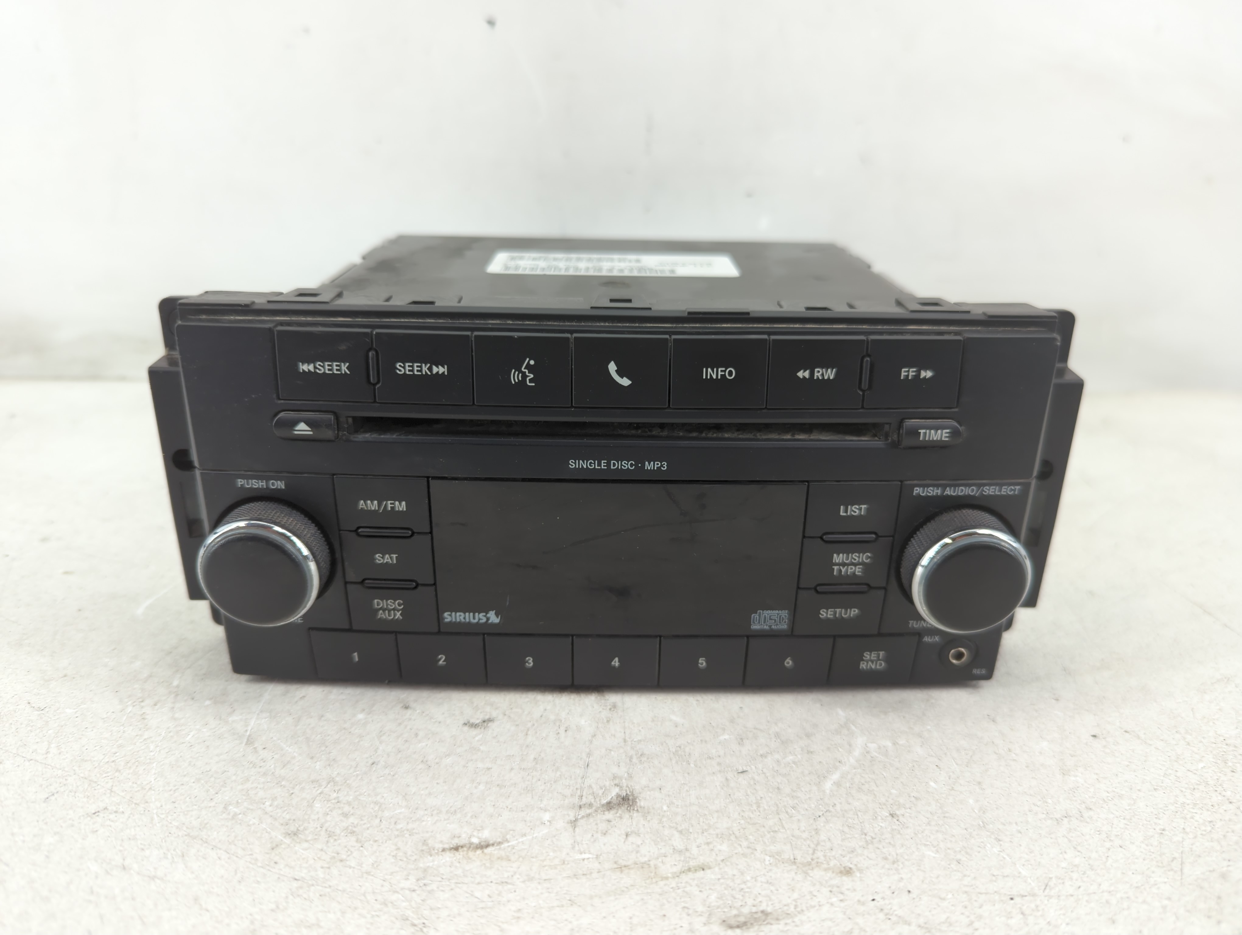 Picture of 2011-2011 Dodge Challenger Am Fm Cd Player Radio Receiver 1086880