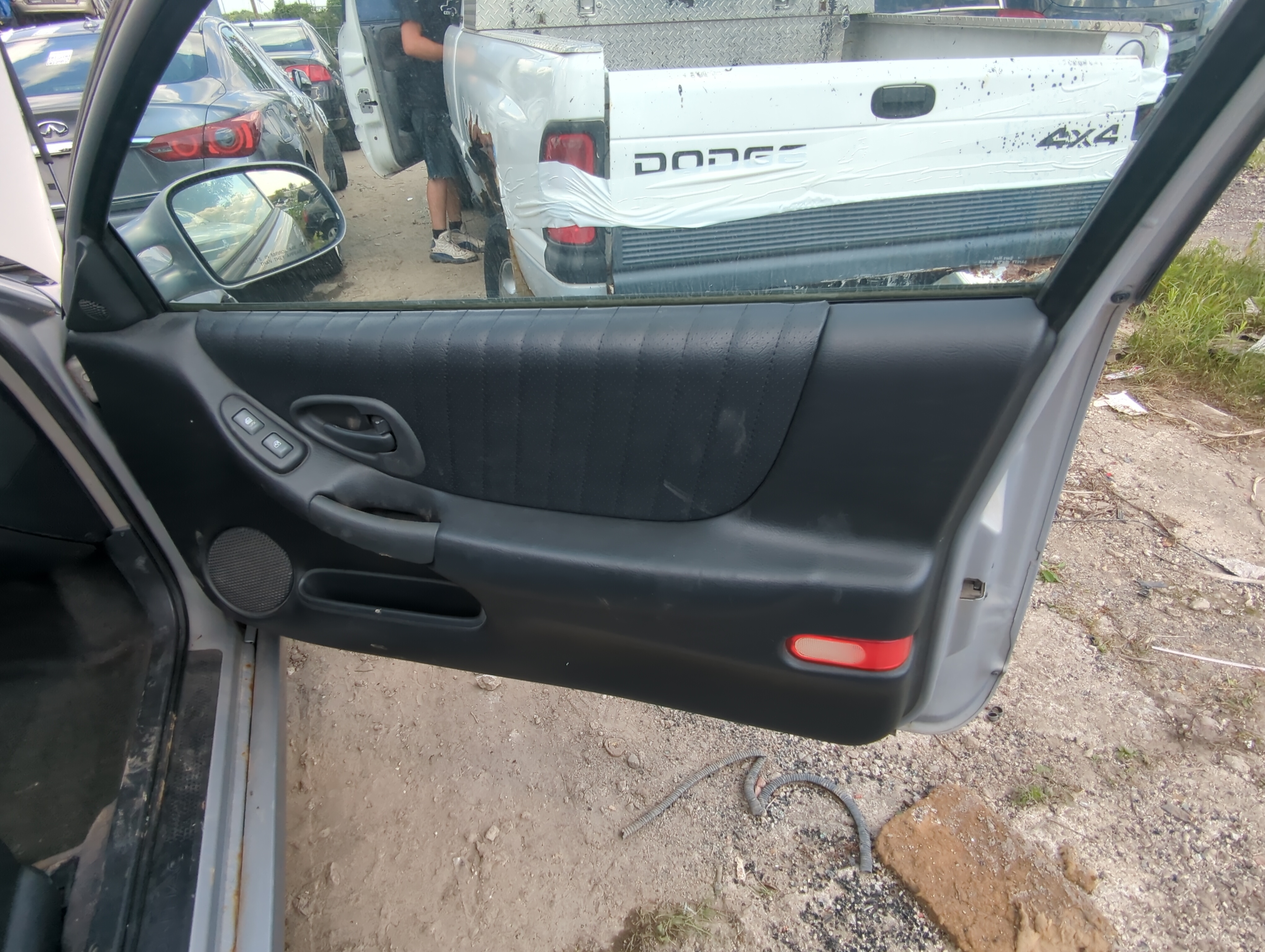 Picture of 1999 Pontiac Grand Prix Front Right Passenger Interior Door Panel Trim 1087344